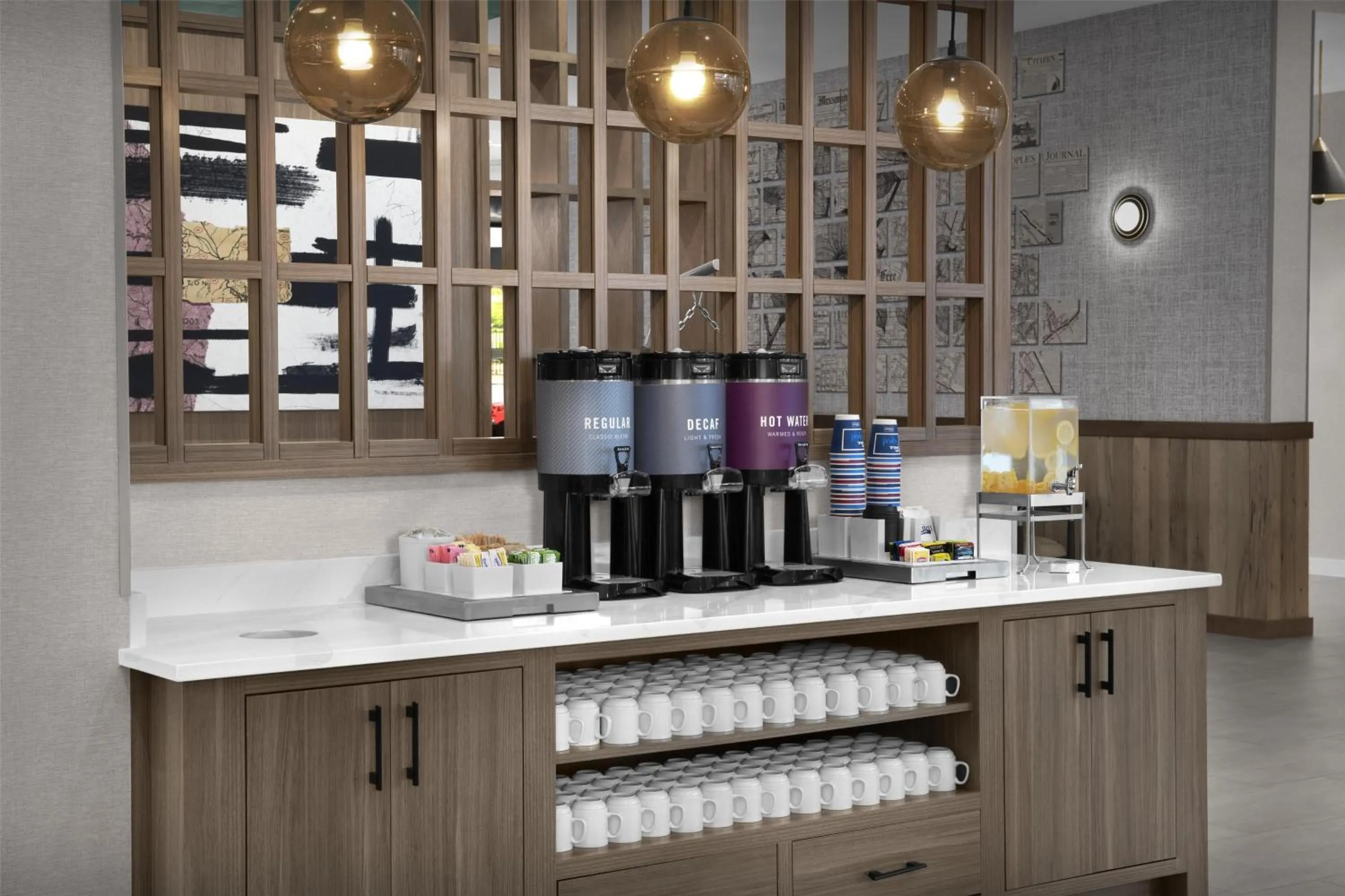 Restaurant/places to eat in Tru By Hilton Columbia Downtown