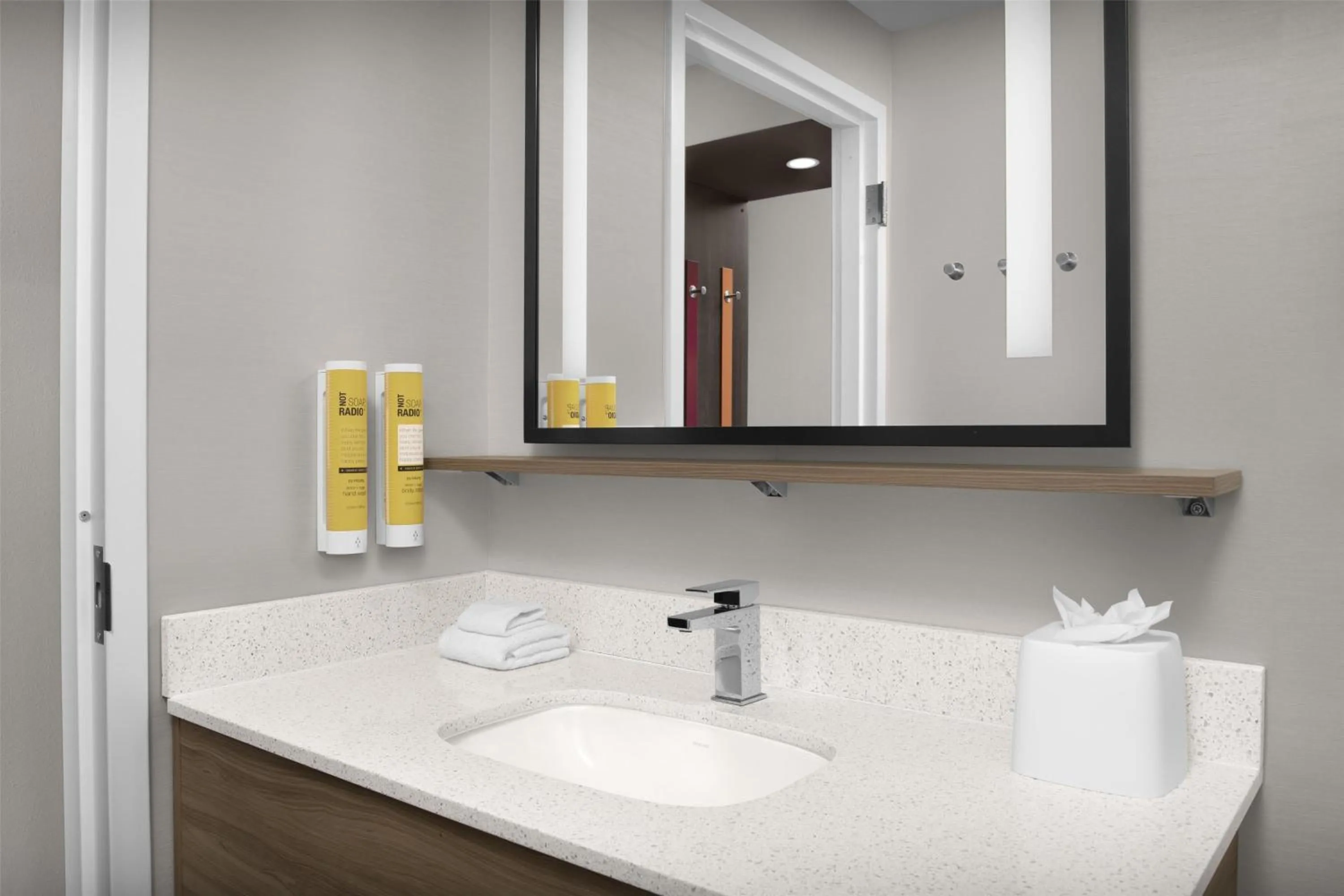 Bathroom in Tru By Hilton Columbia Downtown