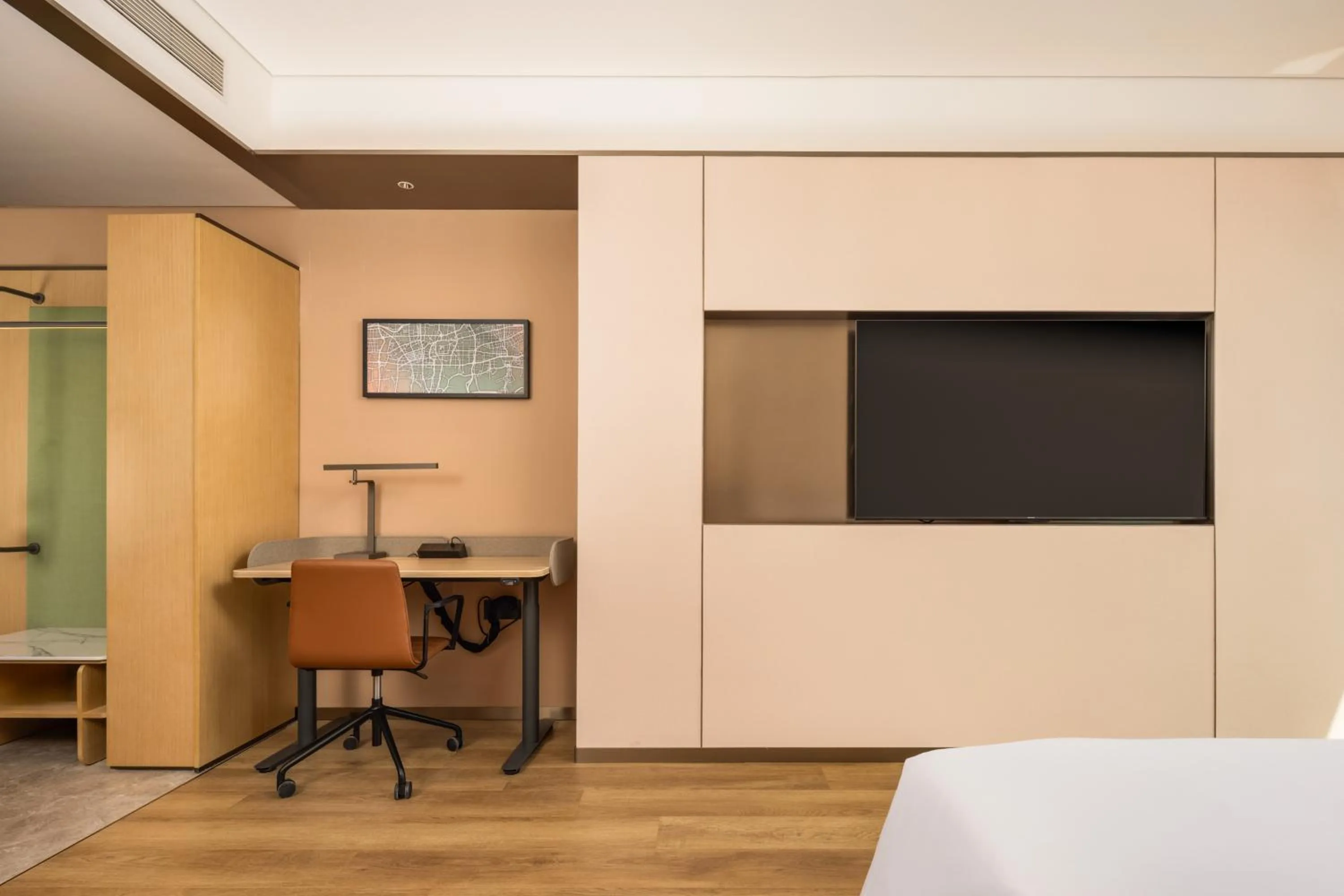 Seating area, Bed in Hilton Garden Inn Olympic Sports Center Jinan