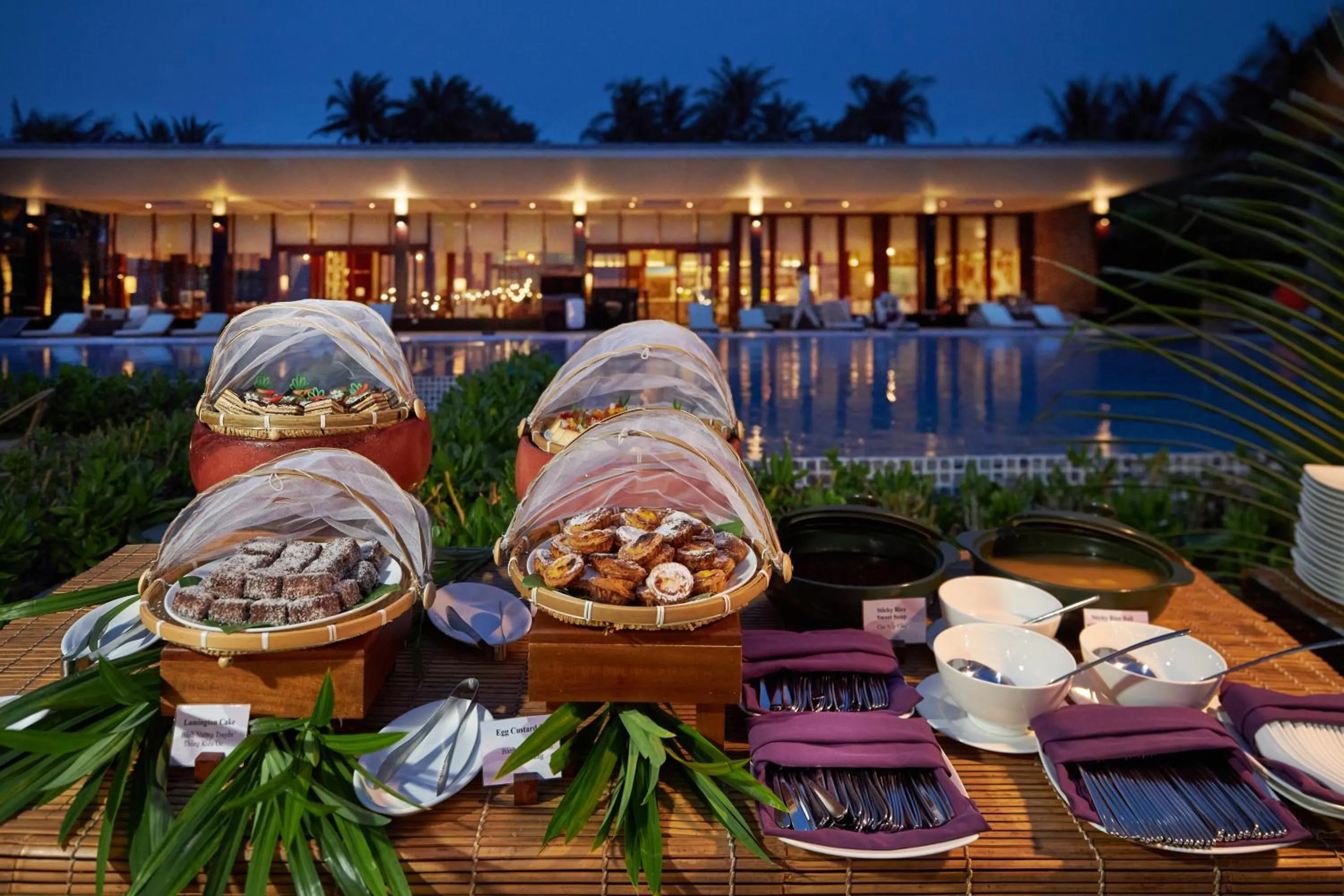 Food and drinks in Fusion Resort Cam Ranh - All Spa Inclusive