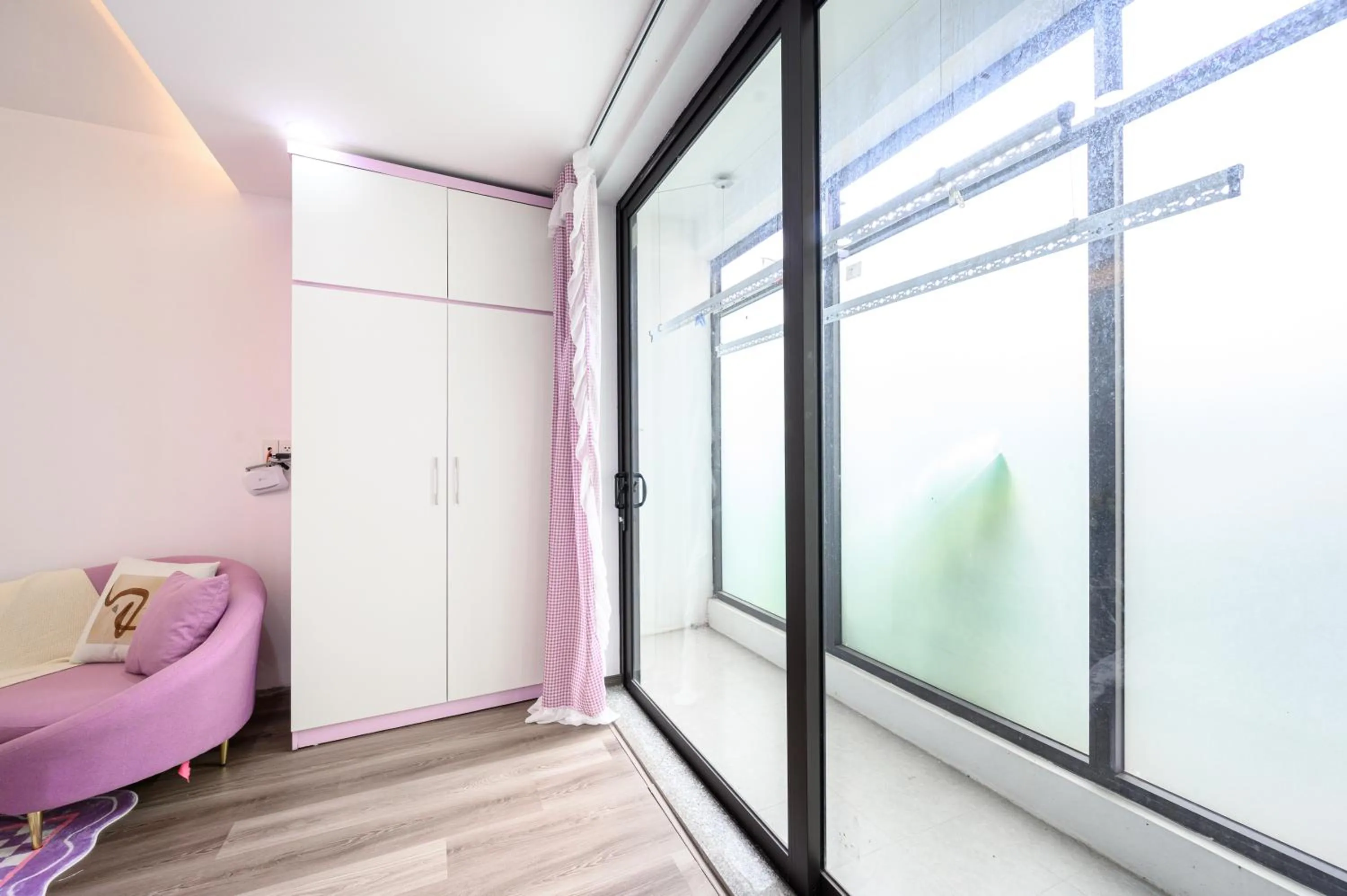 Bed in Luxe Paradise Residence 76 To Ngoc Van