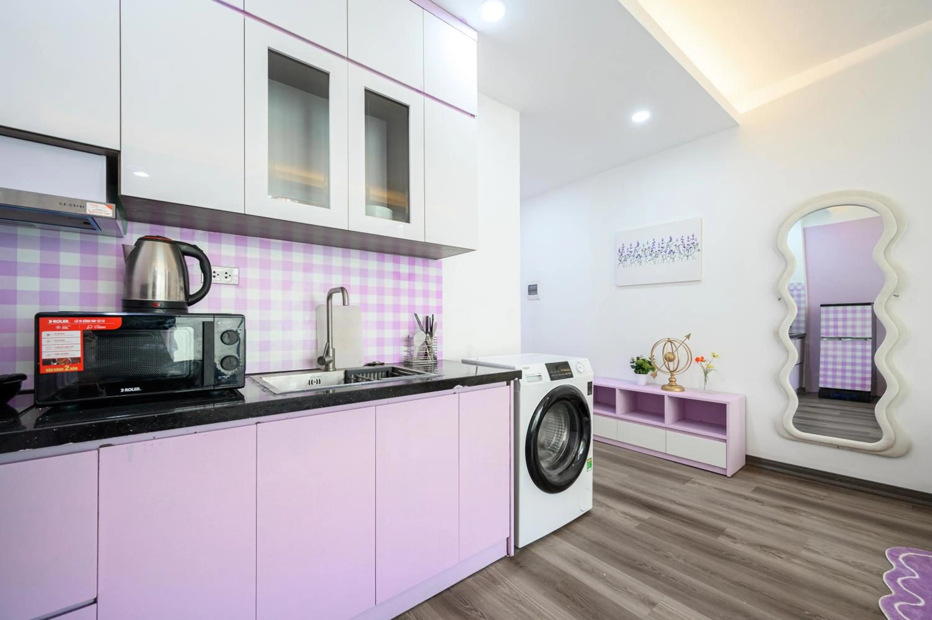 stove in Luxe Paradise Residence 76 To Ngoc Van