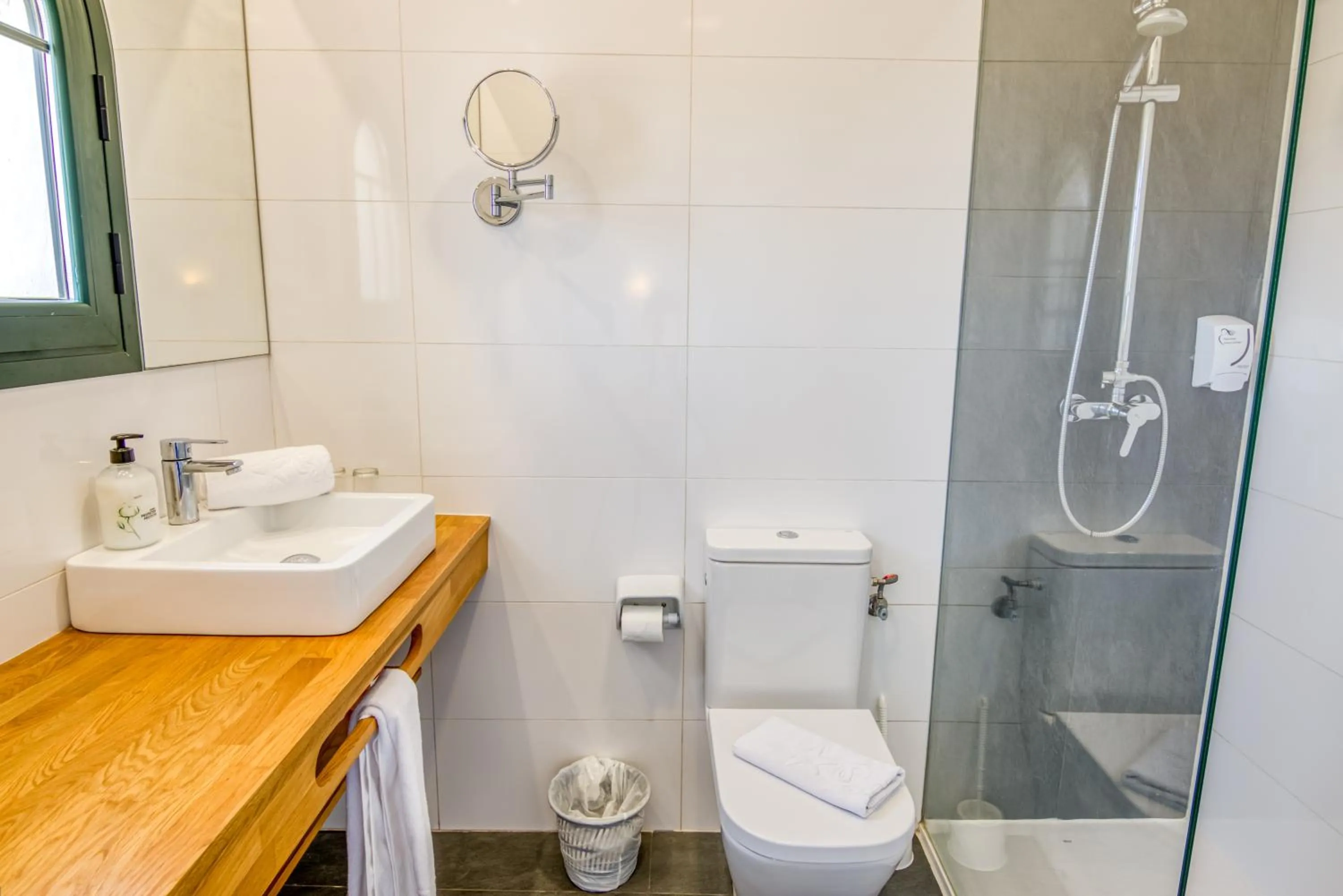 Bathroom in Hotel Bahia