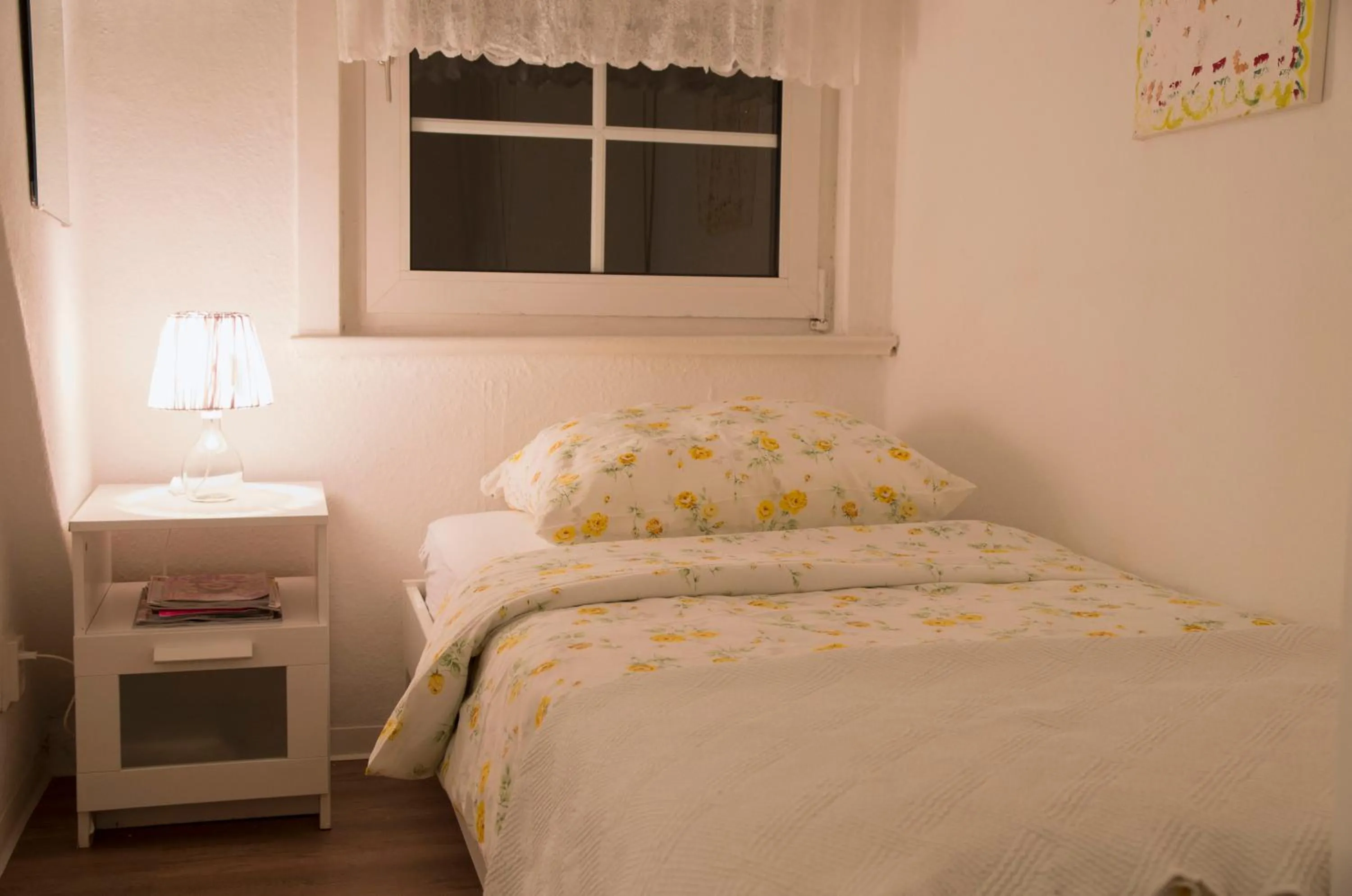 Bed in Tasca im Feui Apartments