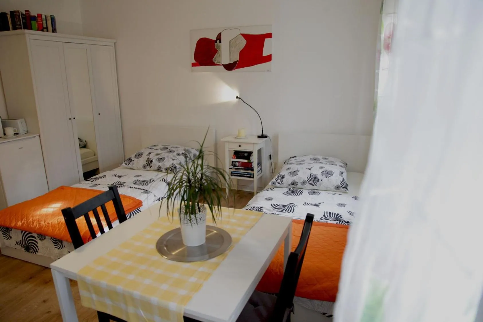 Bed in Tasca im Feui Apartments