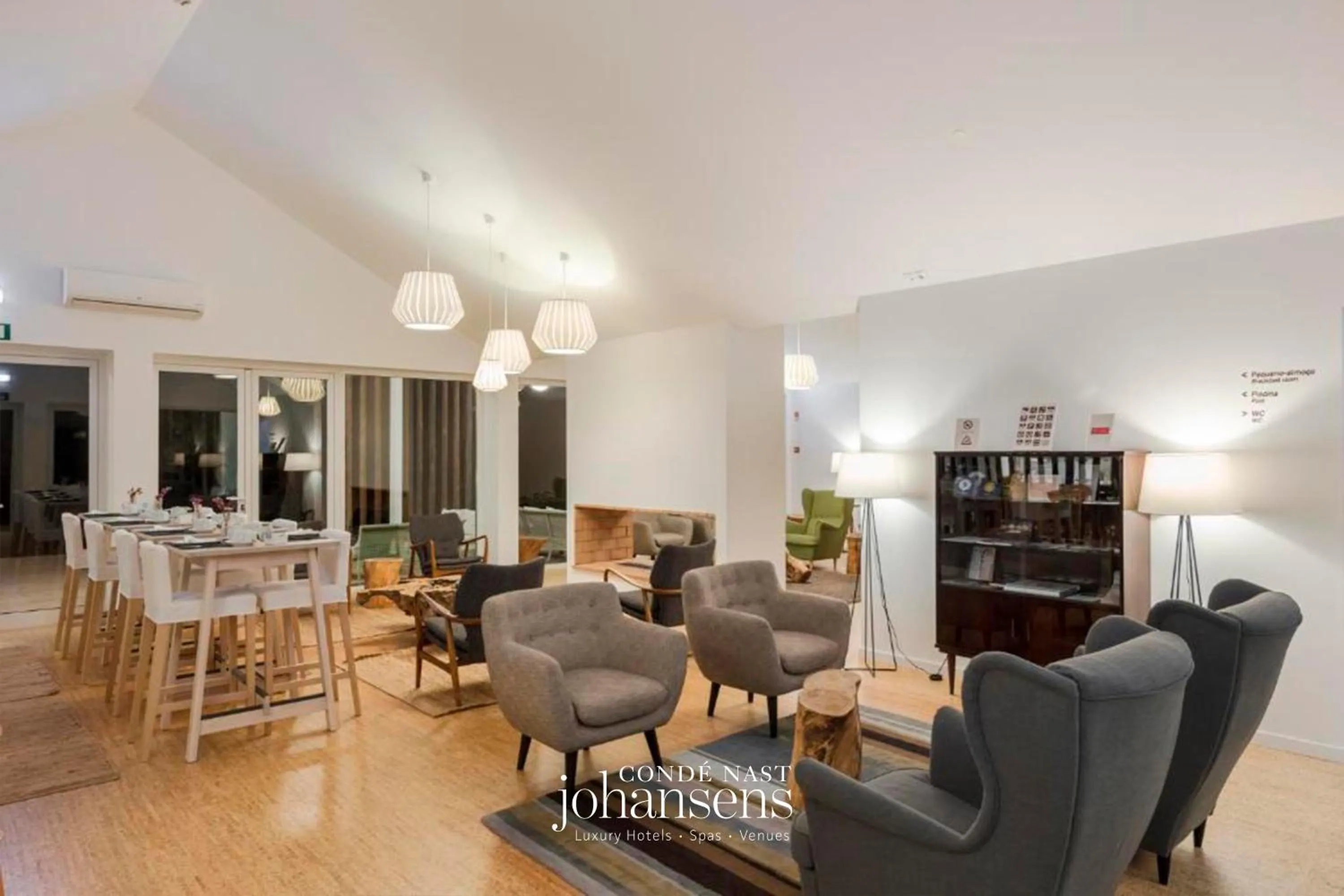 Living room in Sobreiras Alentejo Country Hotel - by Unlock Hotels