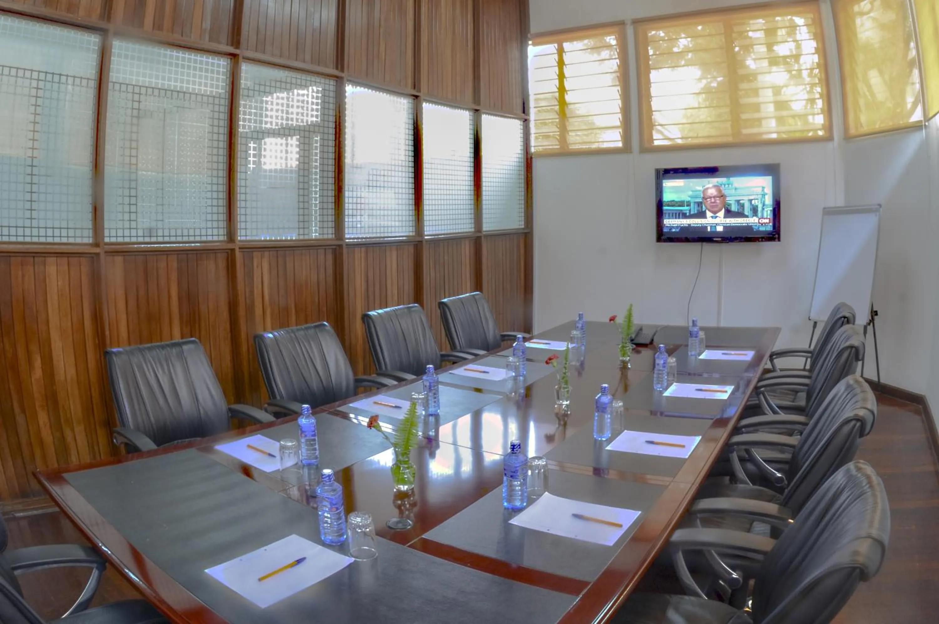 Area and facilities in Mimosa Court Apartments