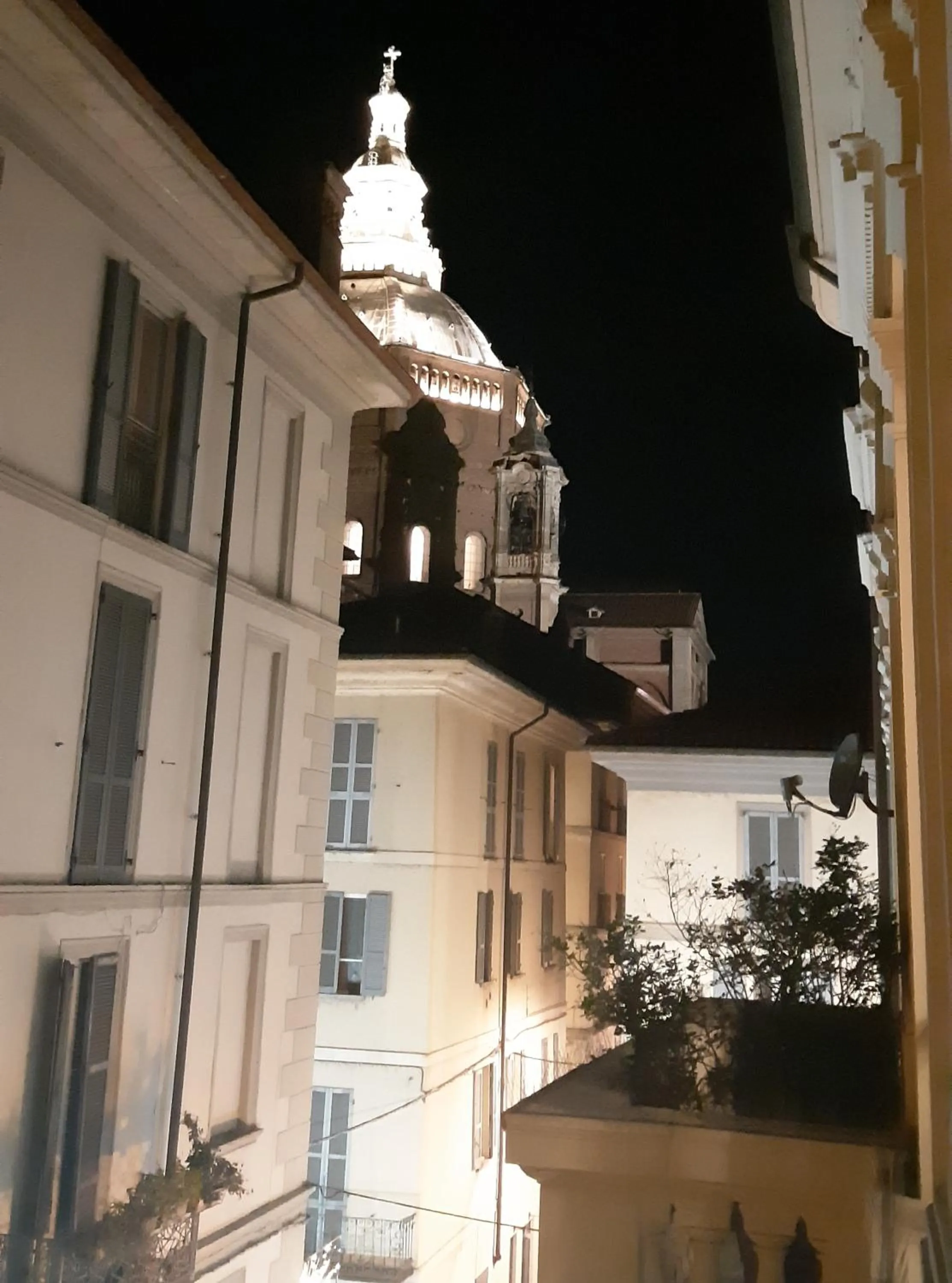 Neighbourhood in Arnaboldi Palace