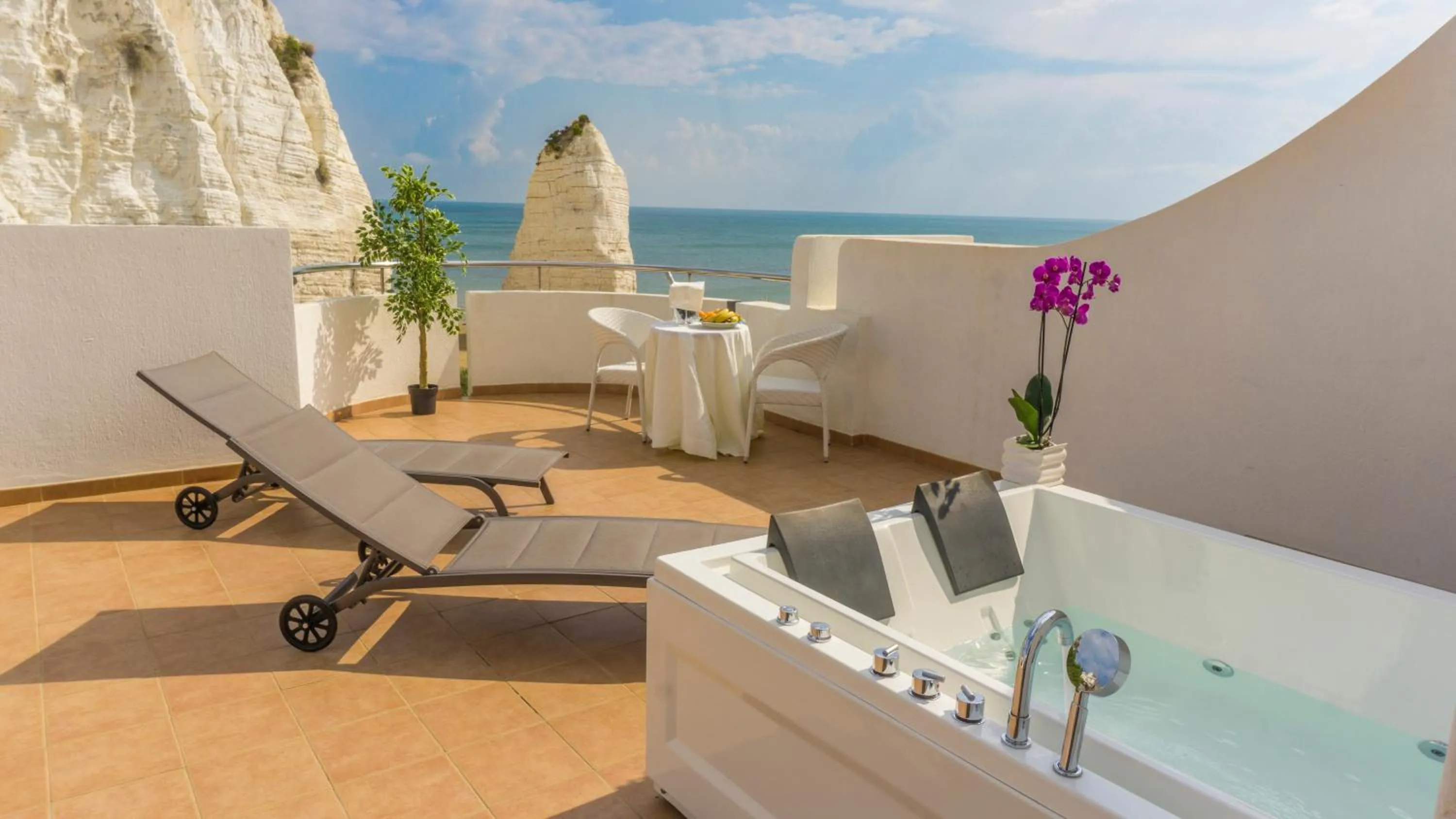 Property building in Hotel Scialara