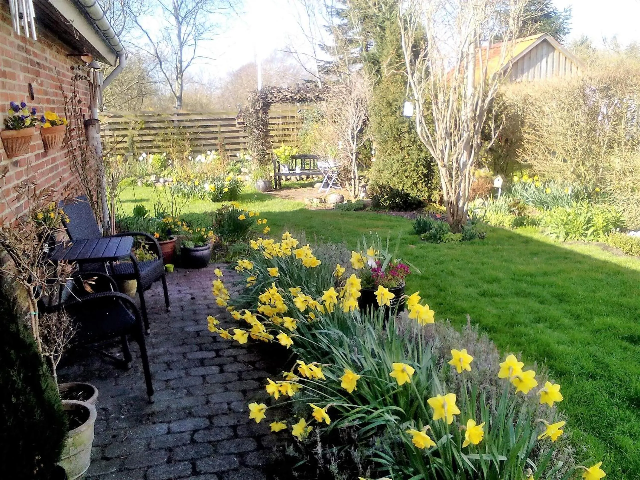 Garden in B&B Villa Filsø