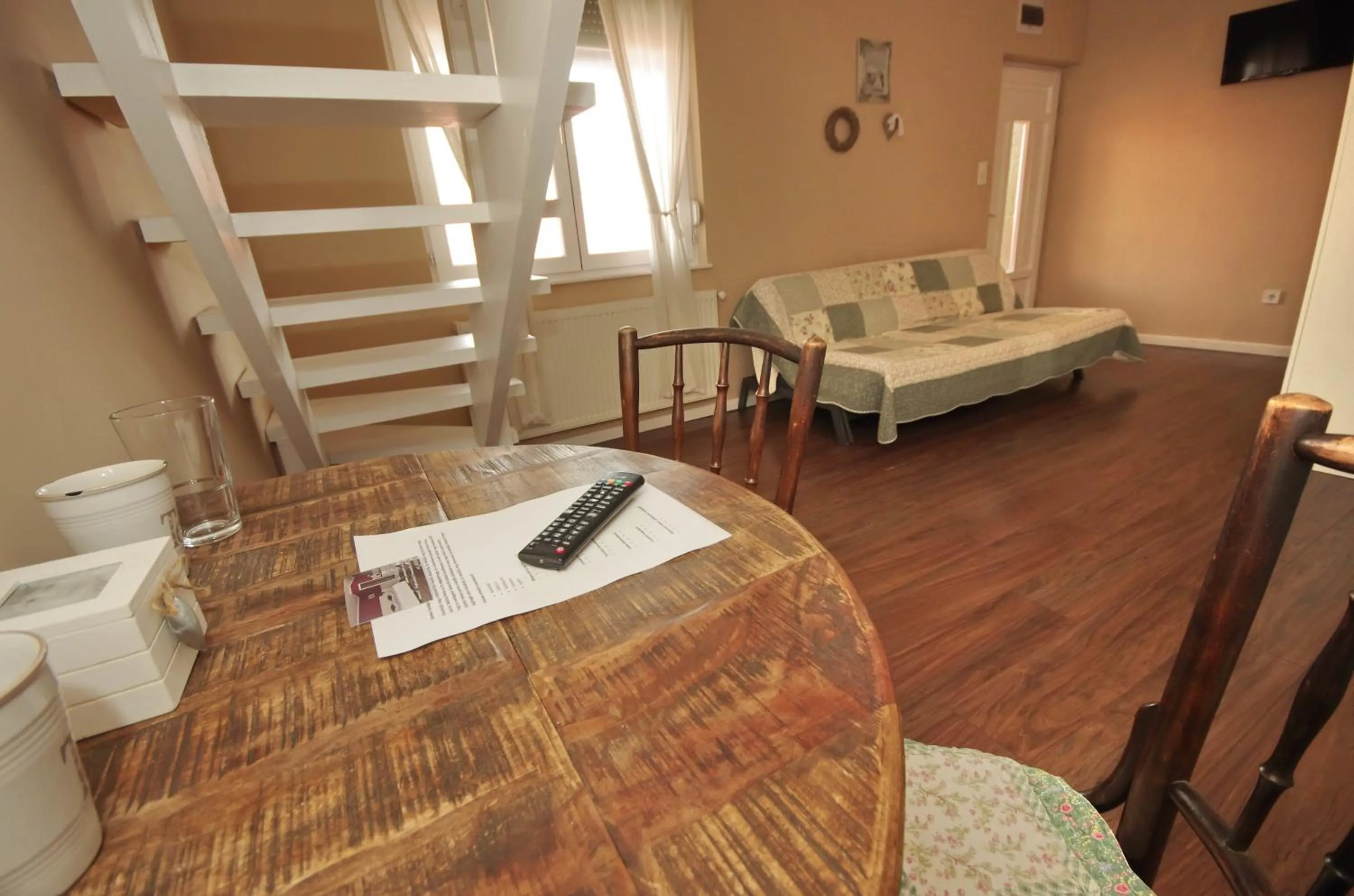 Living room, Bed in Guest House Romantika Panzio