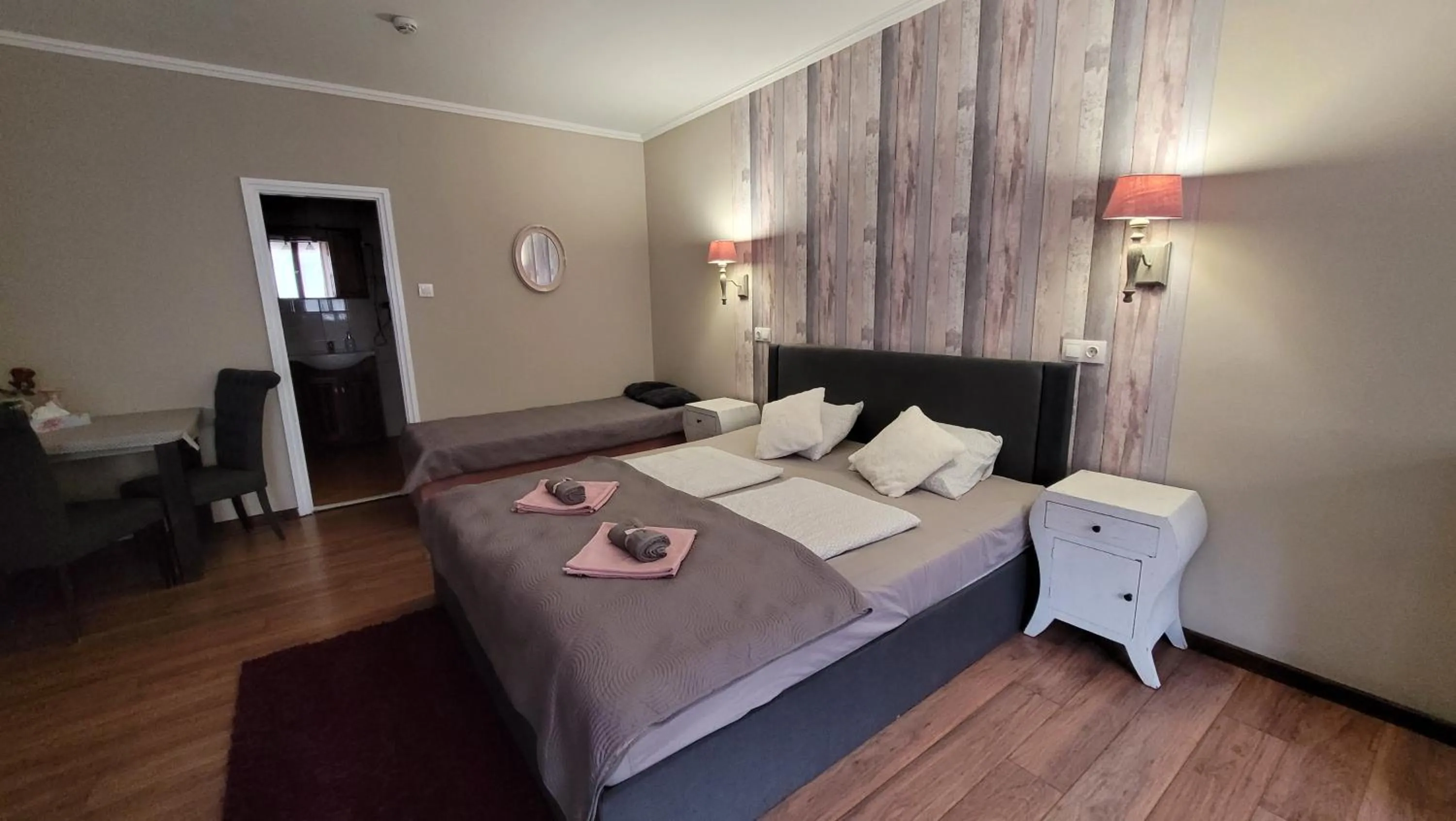 Bed in Guest House Romantika Panzio