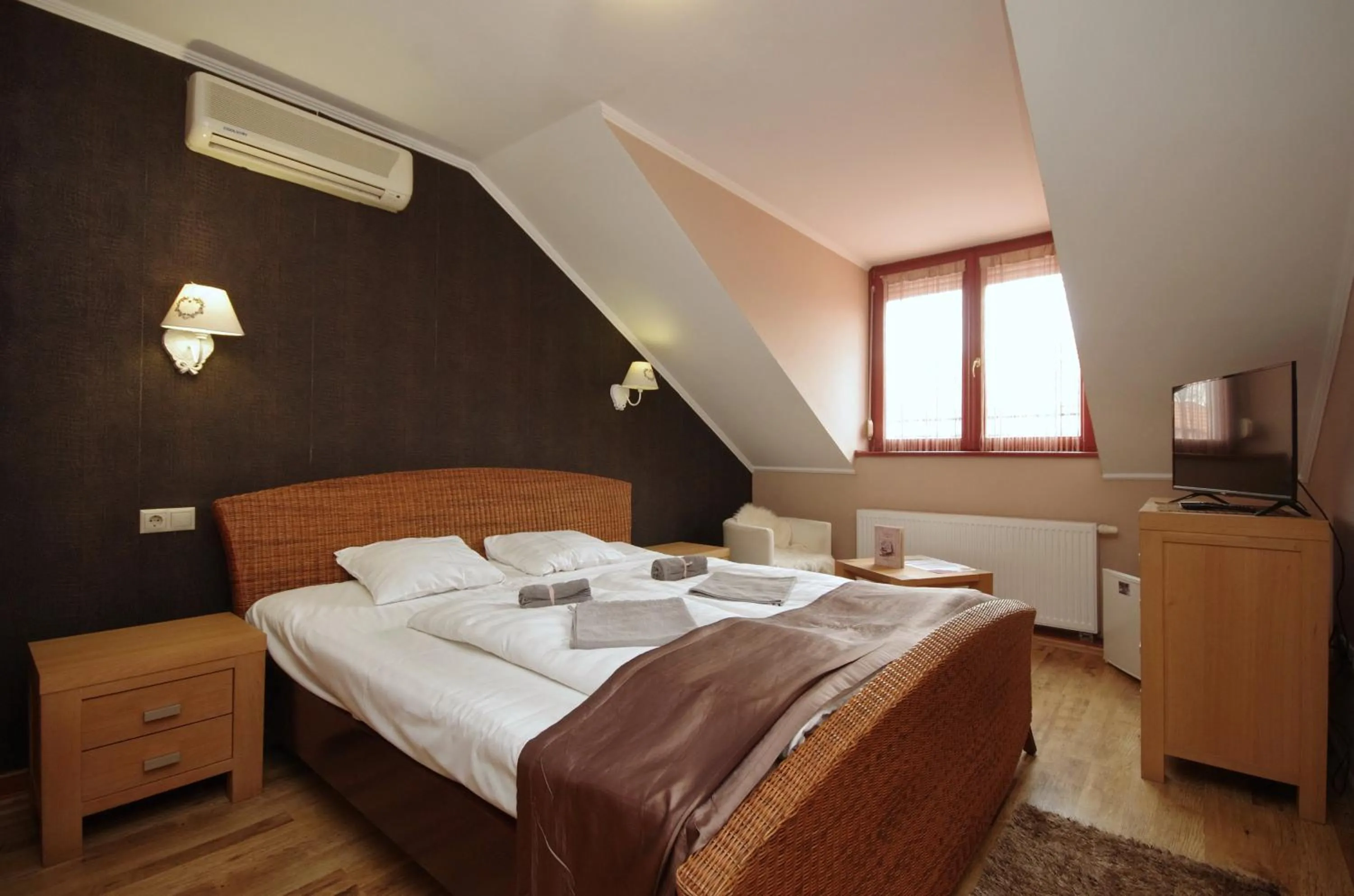 Bed in Guest House Romantika Panzio