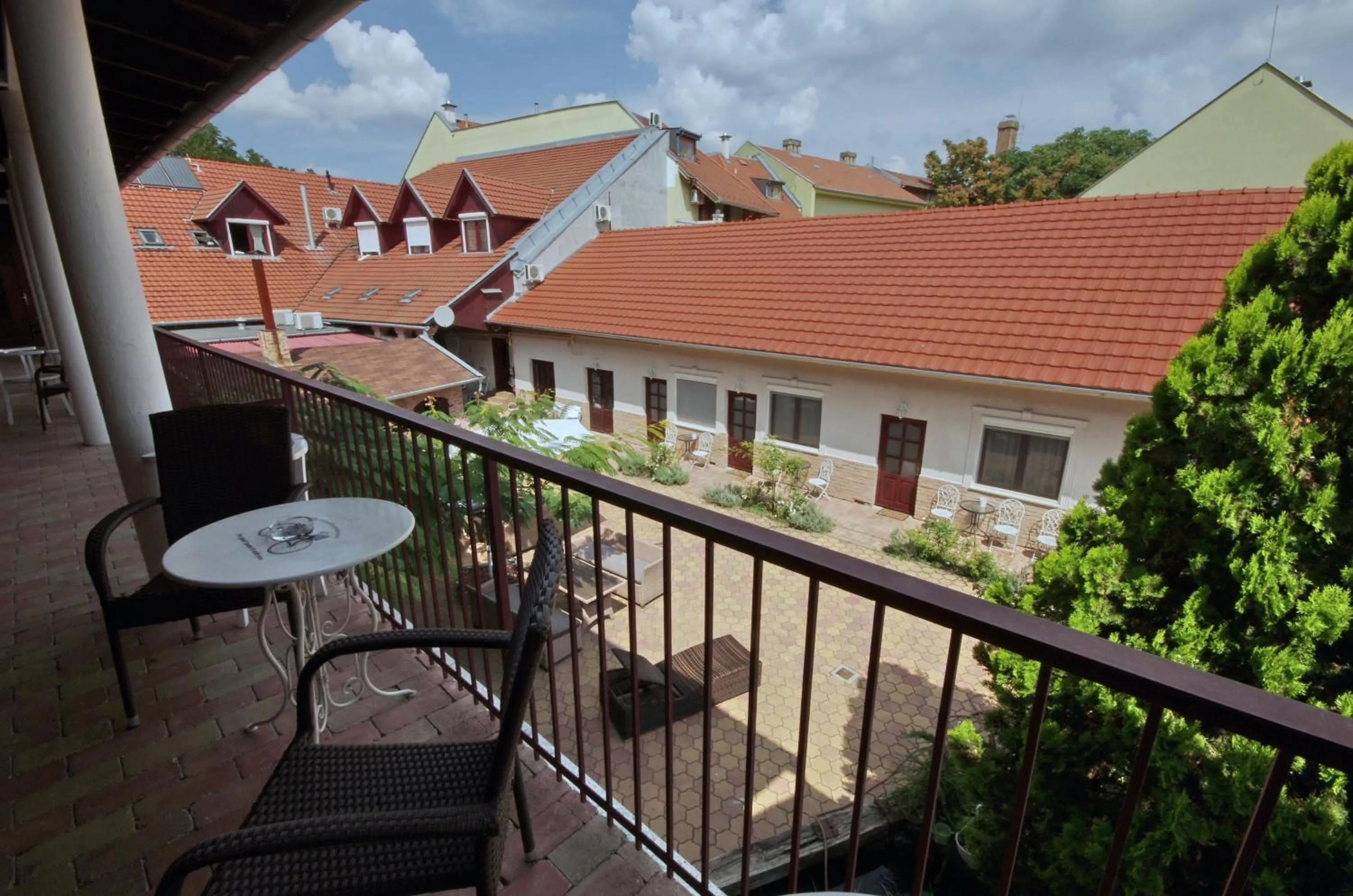 Balcony/Terrace in Guest House Romantika Panzio