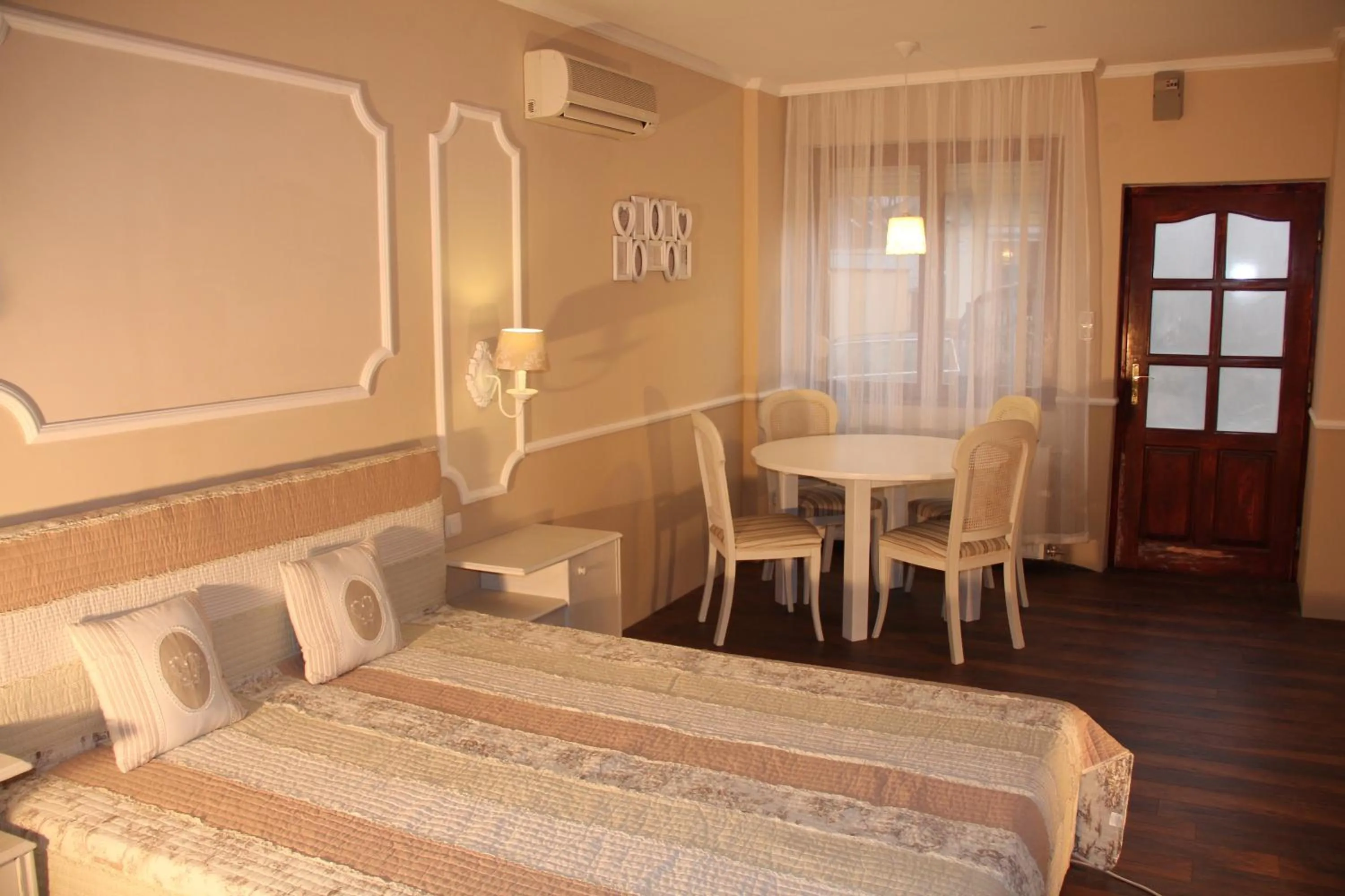 Bed in Guest House Romantika Panzio