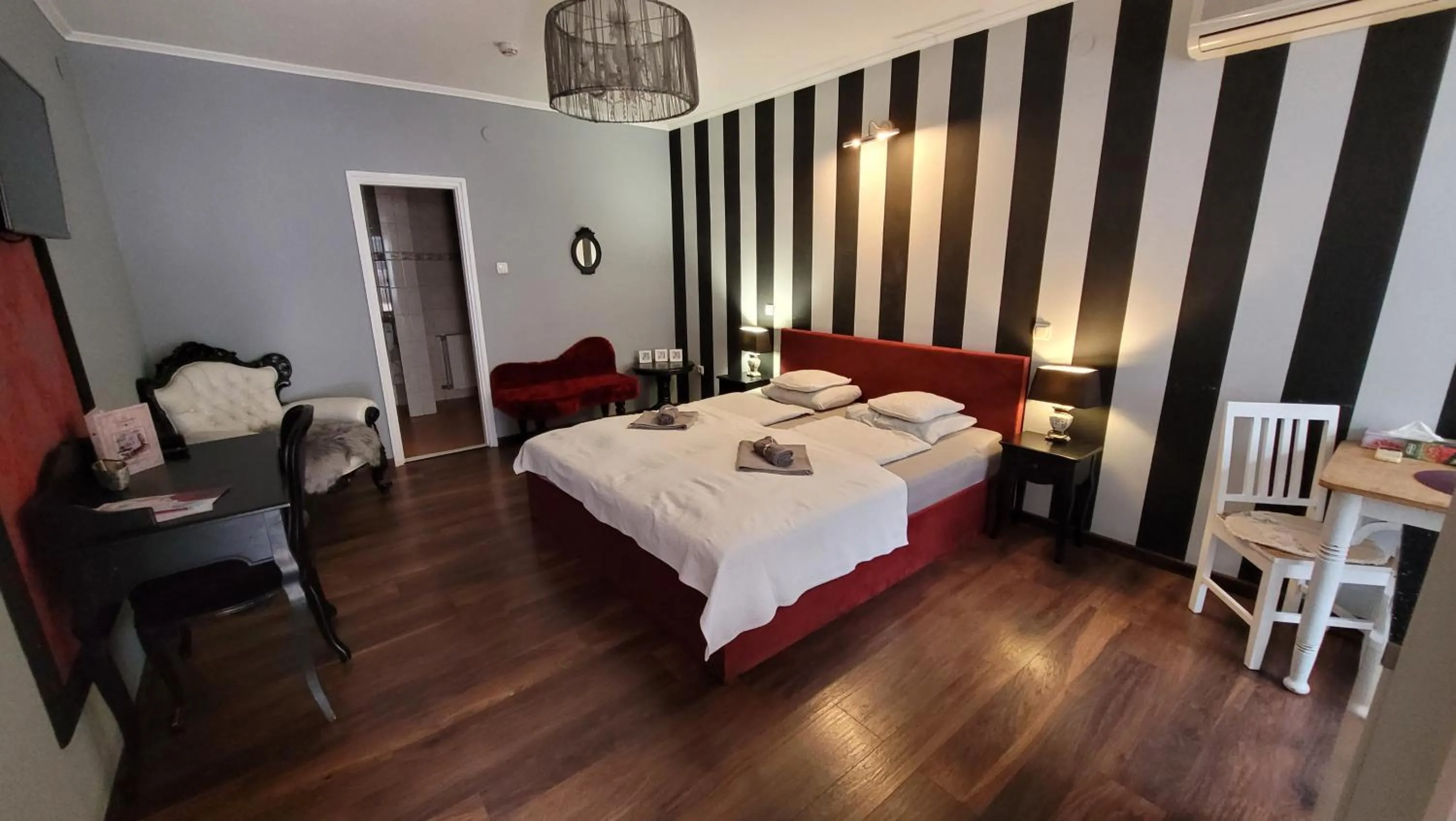 Photo of the whole room, Bed in Guest House Romantika Panzio
