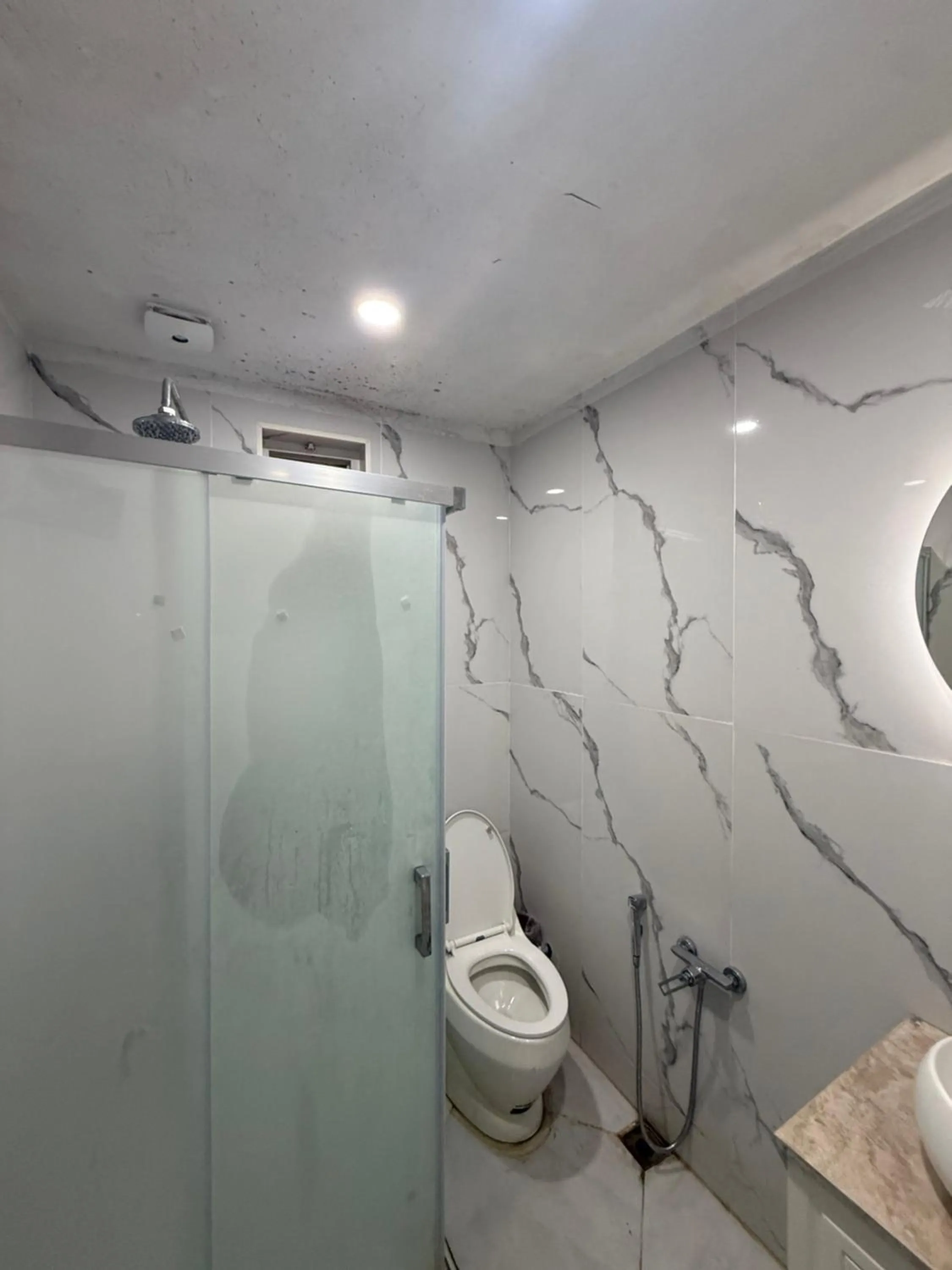 Shower in Rova Home & Hostel