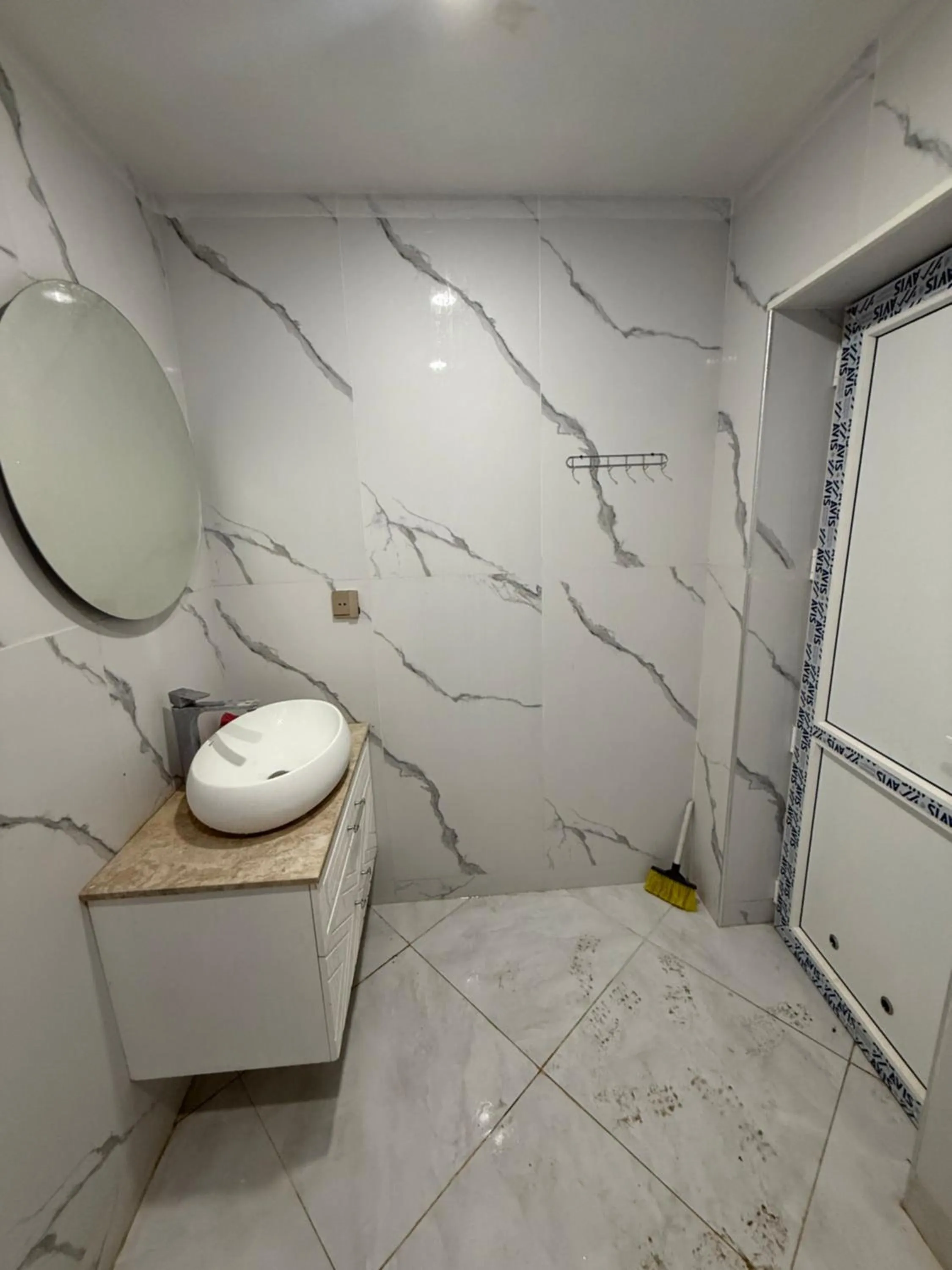 Shower in Rova Home & Hostel