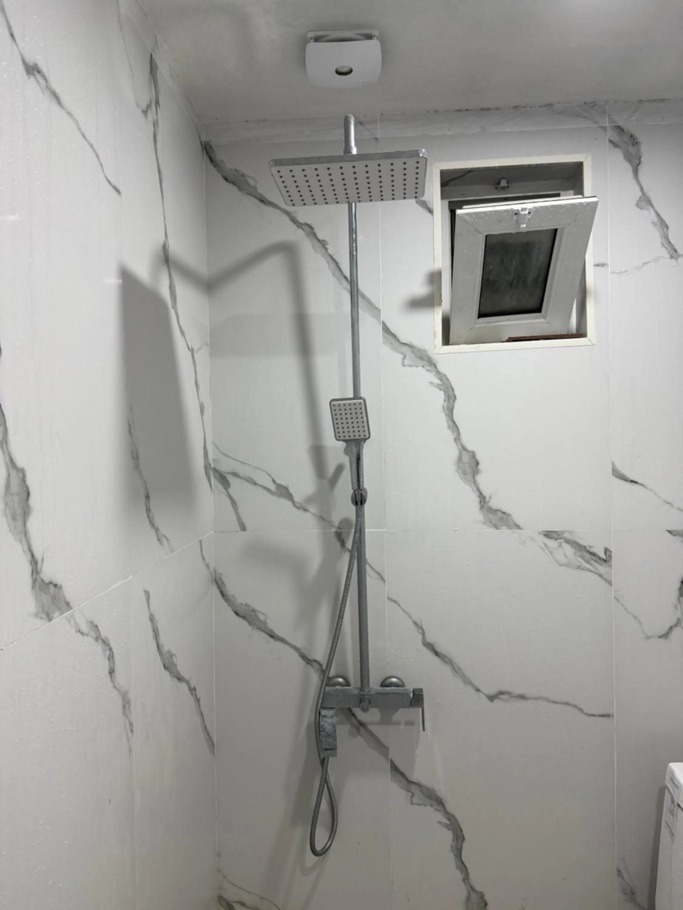 Bathroom in Rova Home & Hostel