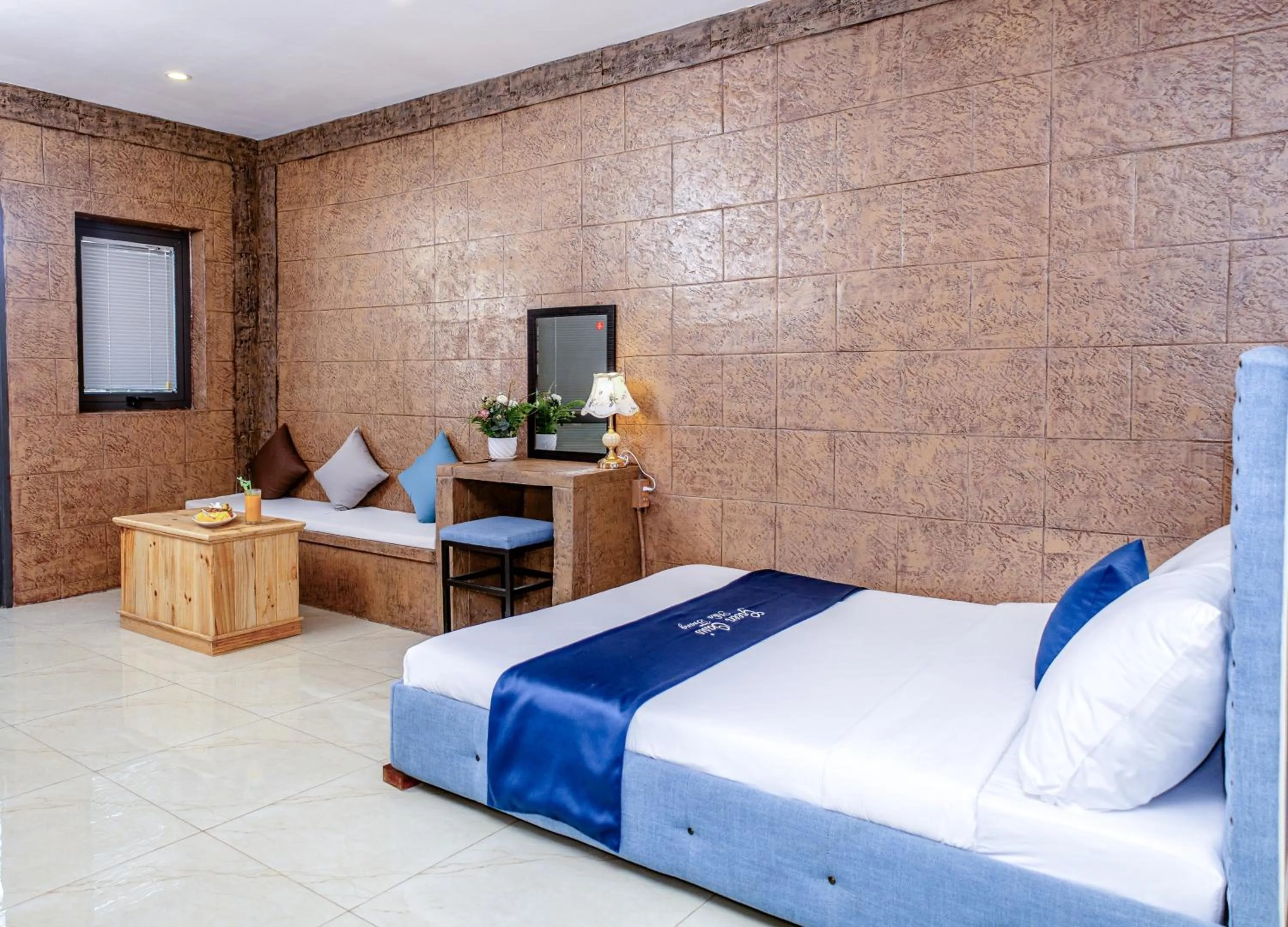 Photo of the whole room, Bed in Green Oasis Nha Trang Resort