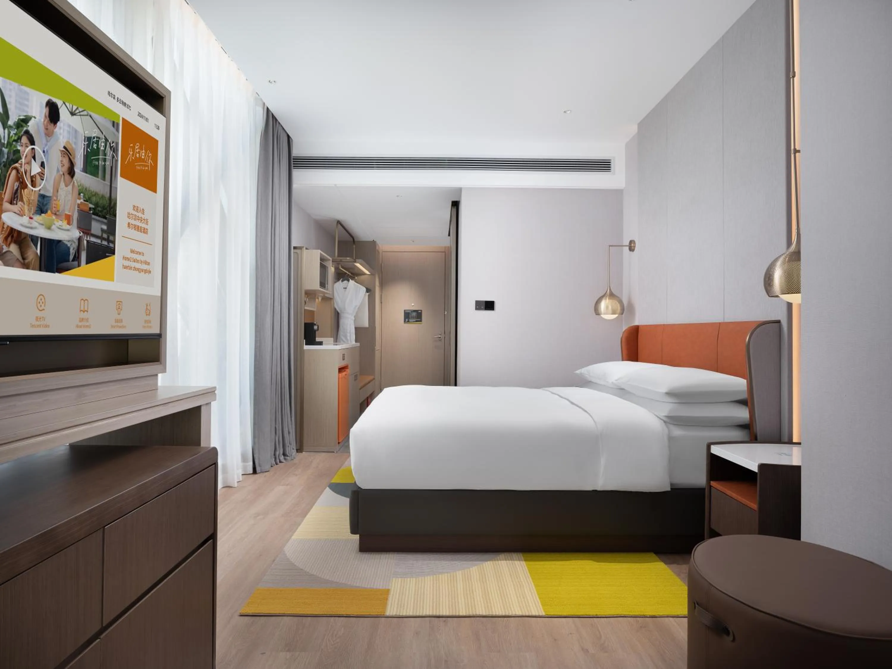 Photo of the whole room, Bed in Home2 Suite by Hilton Chongqing Wanzhou