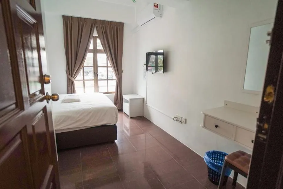 Bedroom, Bed in B Link Hotel