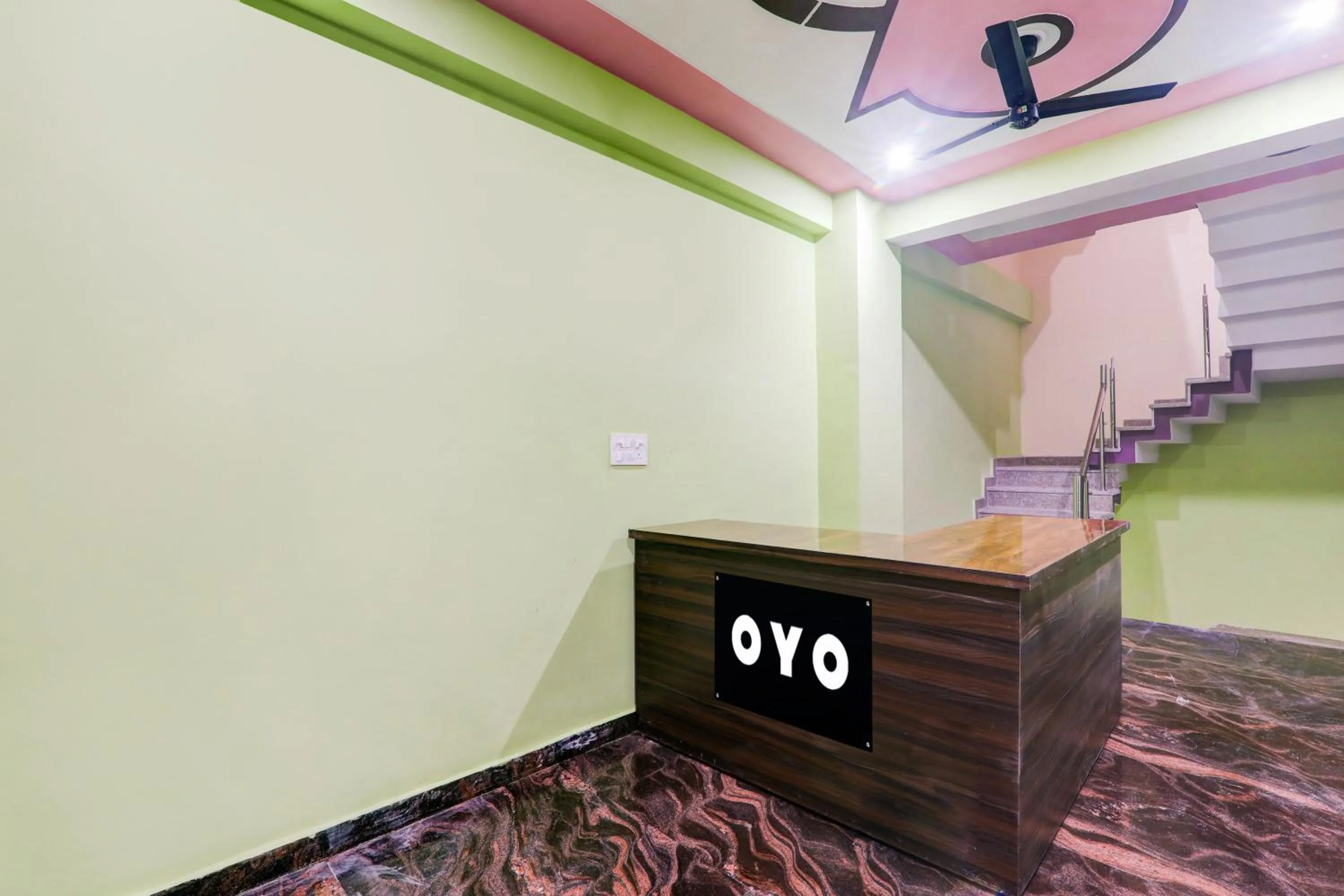 Lobby or reception in Hotel O Raj Palace