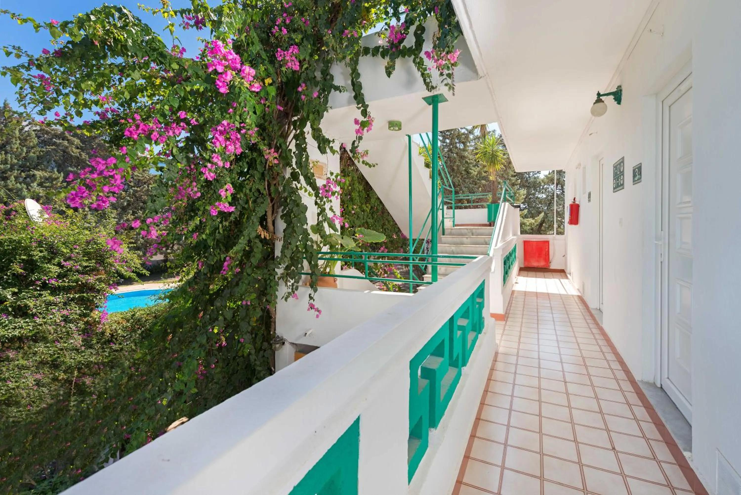 Area and facilities in Melody Studios Faliraki