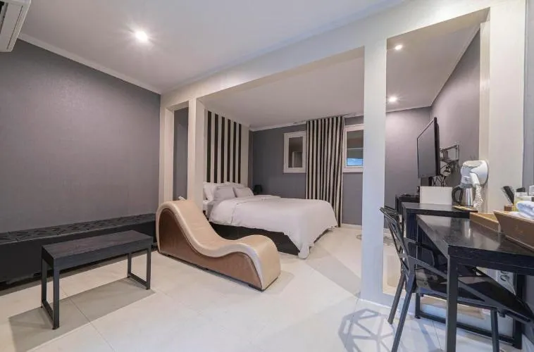 Standard Room in Shampoo Hotel Incheon