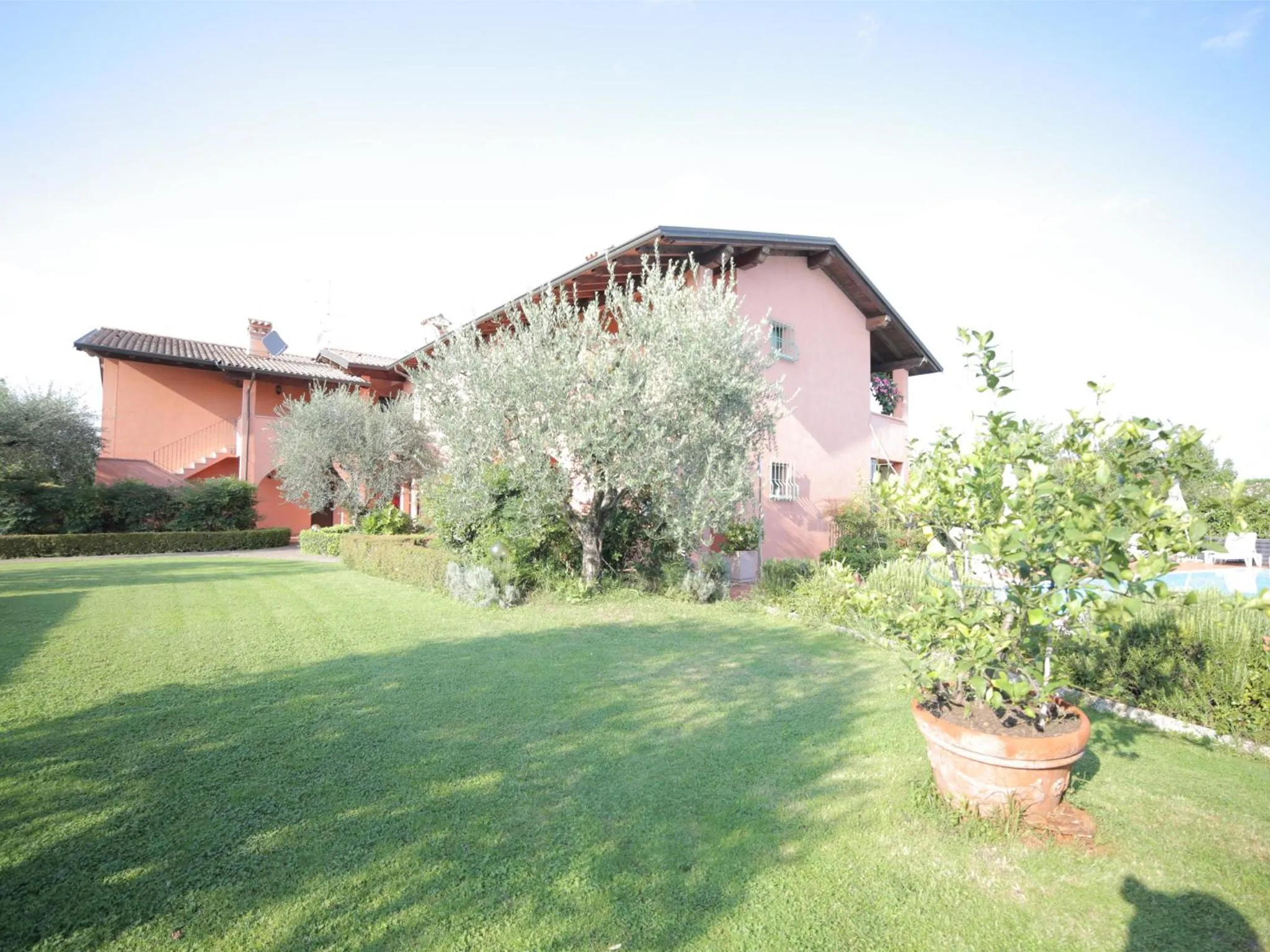 Facade/entrance in BellaSirmione Holiday Apartments