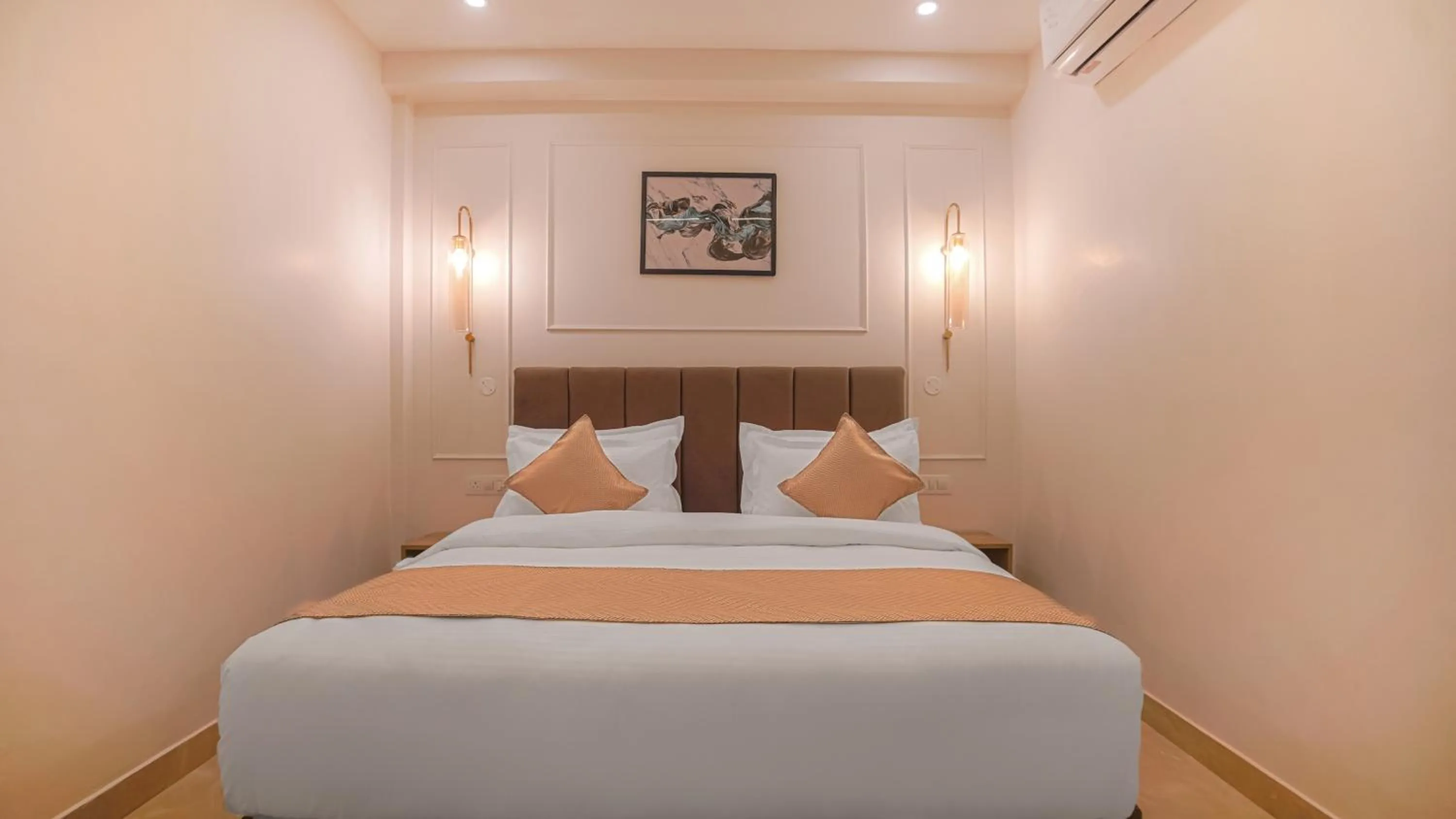 Bed in Perfectstayz Premium Varanasi