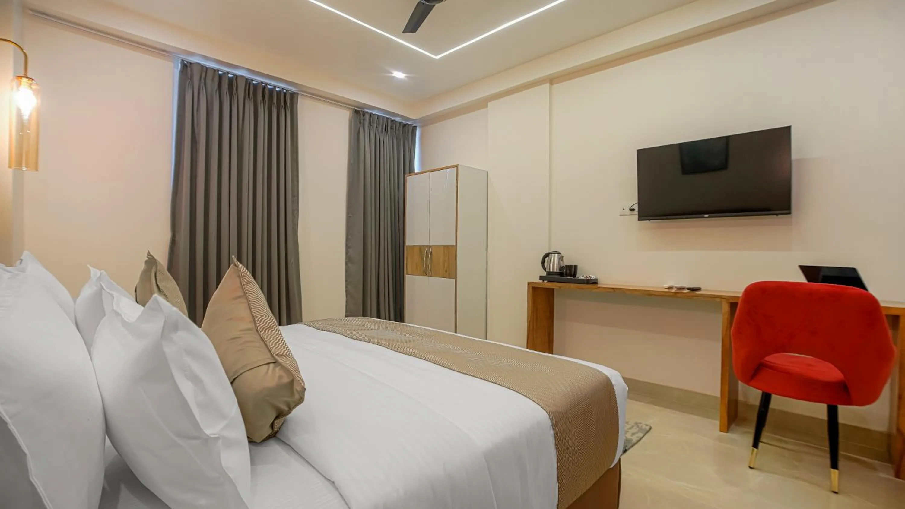 Bedroom, Bed in Perfectstayz Premium Varanasi