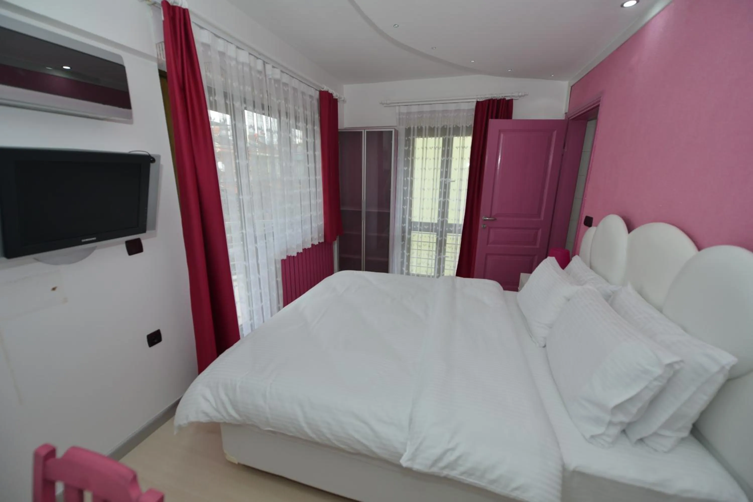 Bed in Dardanos Pension