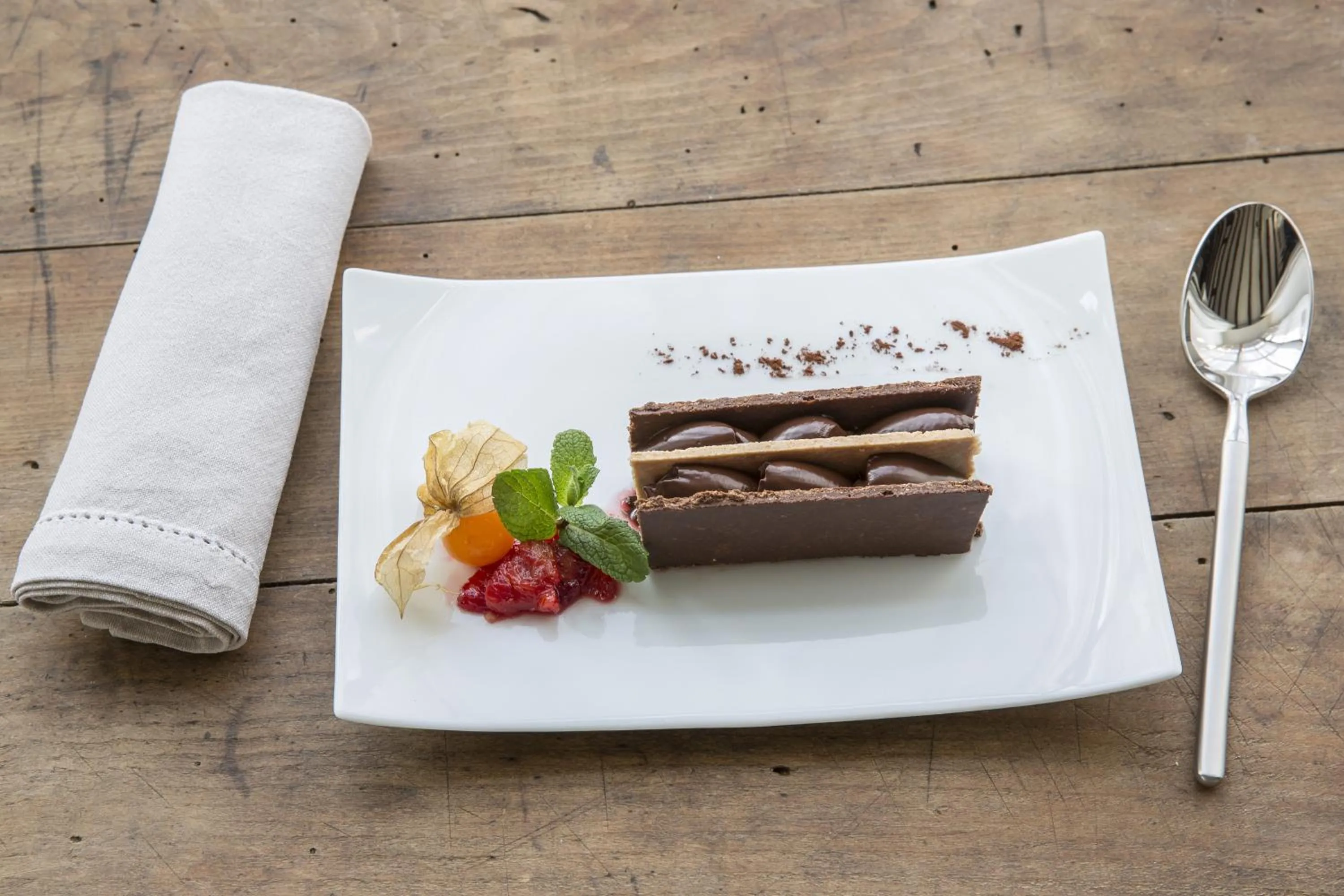 Restaurant/places to eat in Hotel de L'Abbaye Le Tronchet - Handwritten Collection