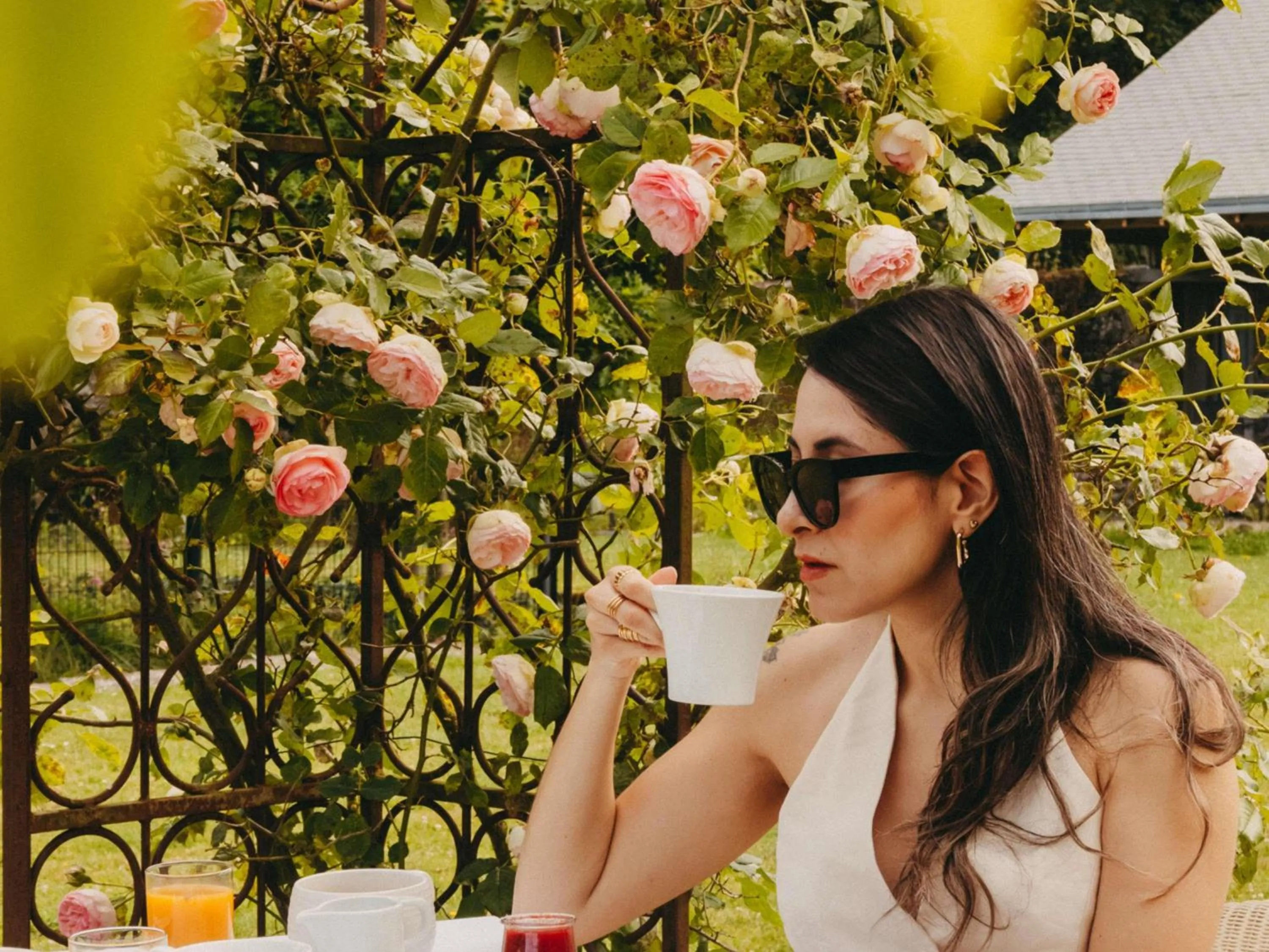 Breakfast in Hotel de L'Abbaye Le Tronchet - Handwritten Collection