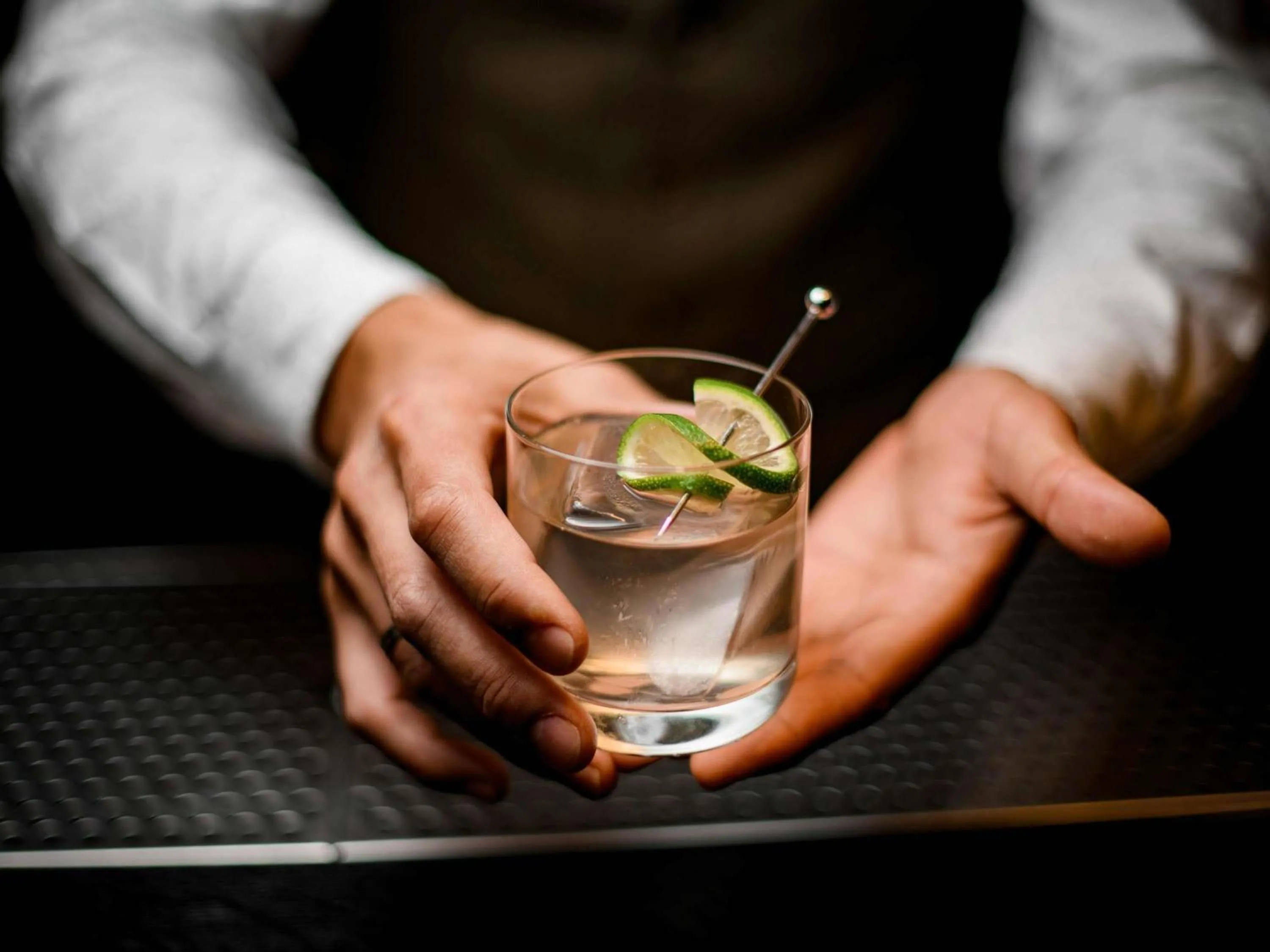 Lounge or bar in Hotel de L'Abbaye Le Tronchet - Handwritten Collection