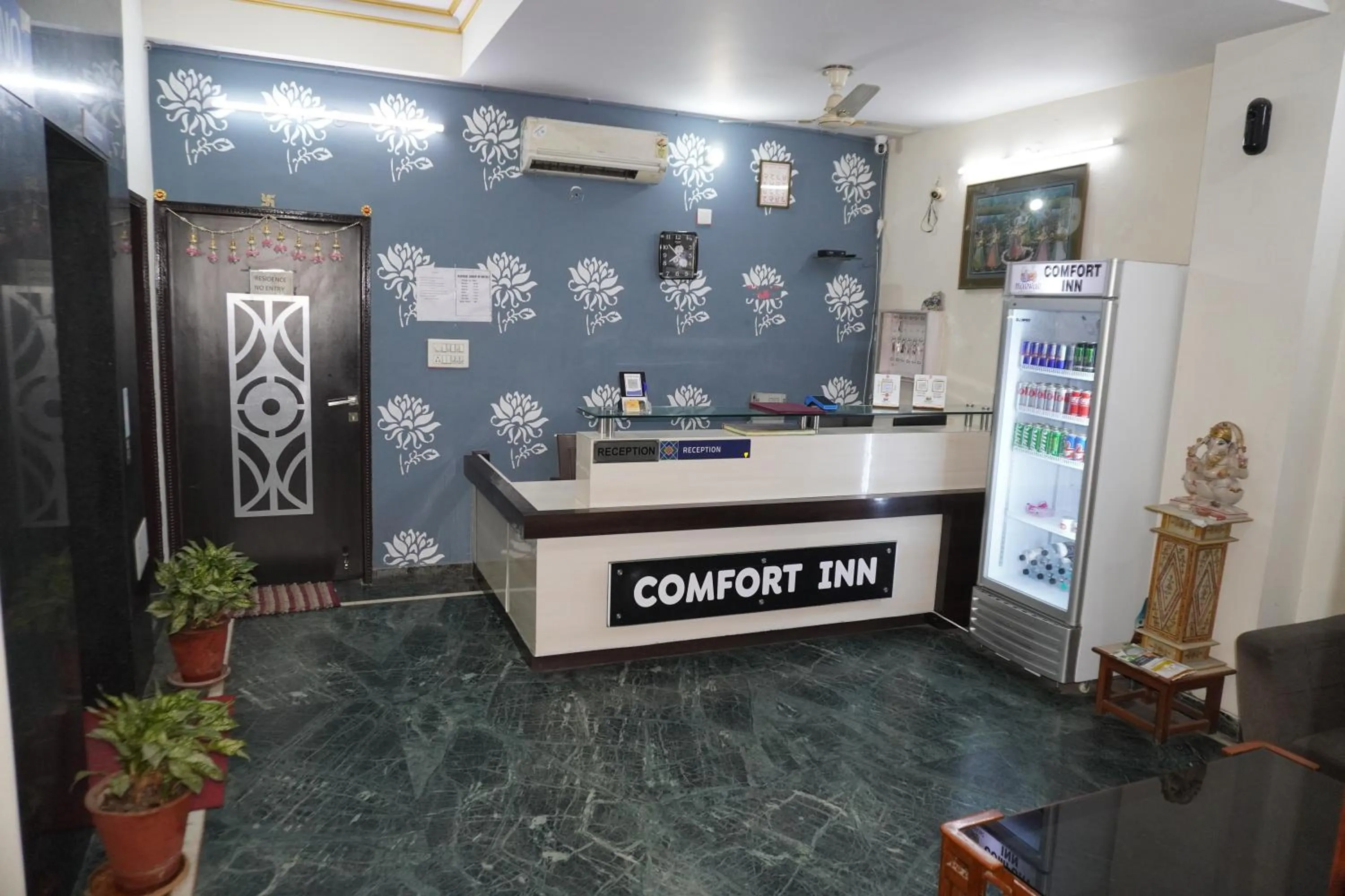 Hotel Comfort Inn