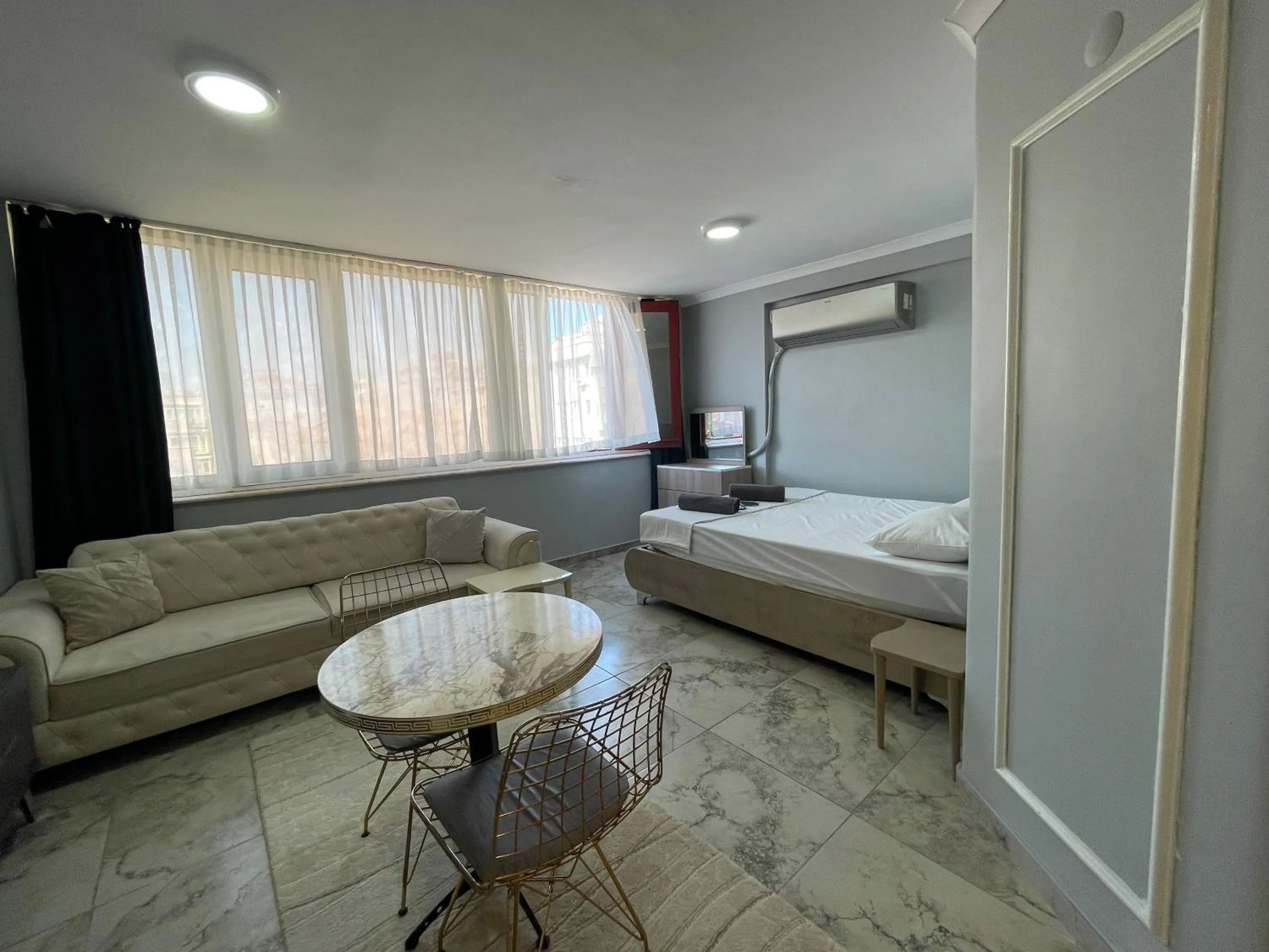 Bed in Family House