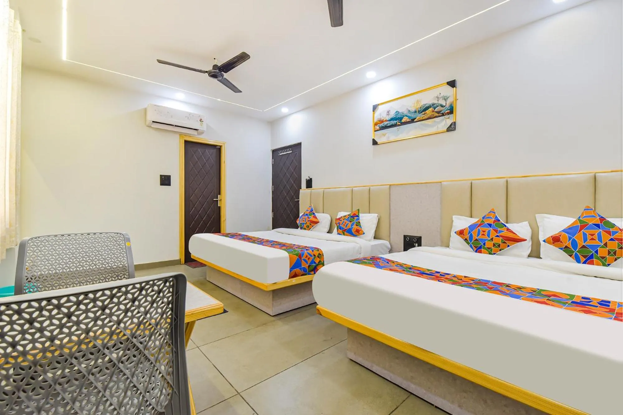 Bed in FabHotel Heaven Palace