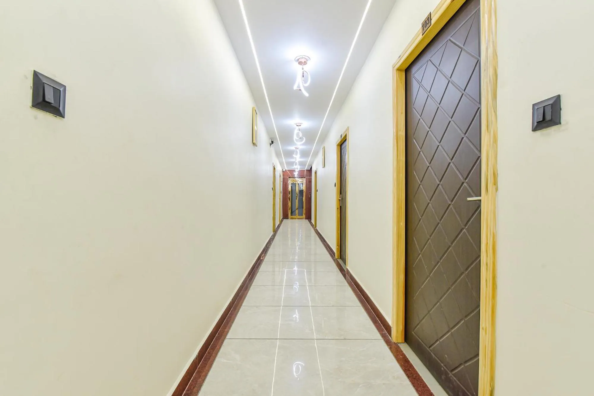 Lobby or reception in FabHotel Heaven Palace