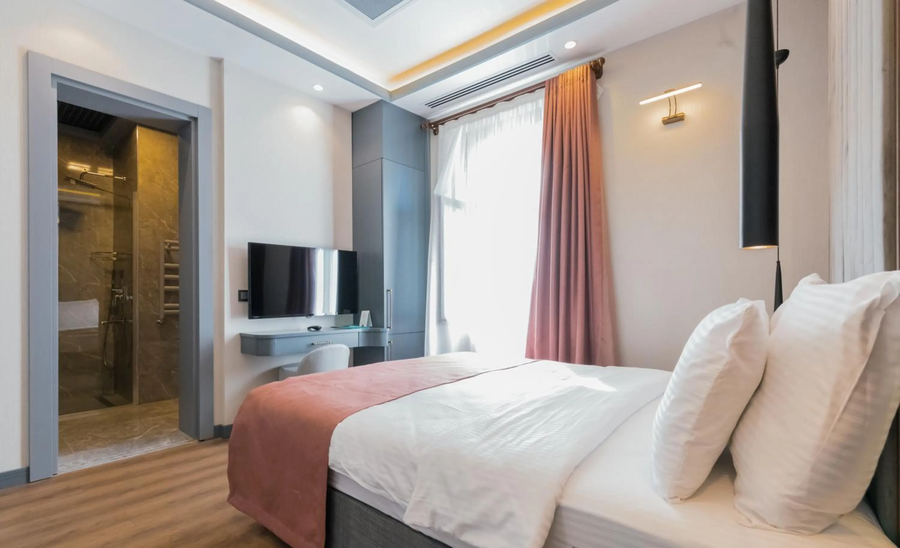 Bed in VE Hotels Adakale