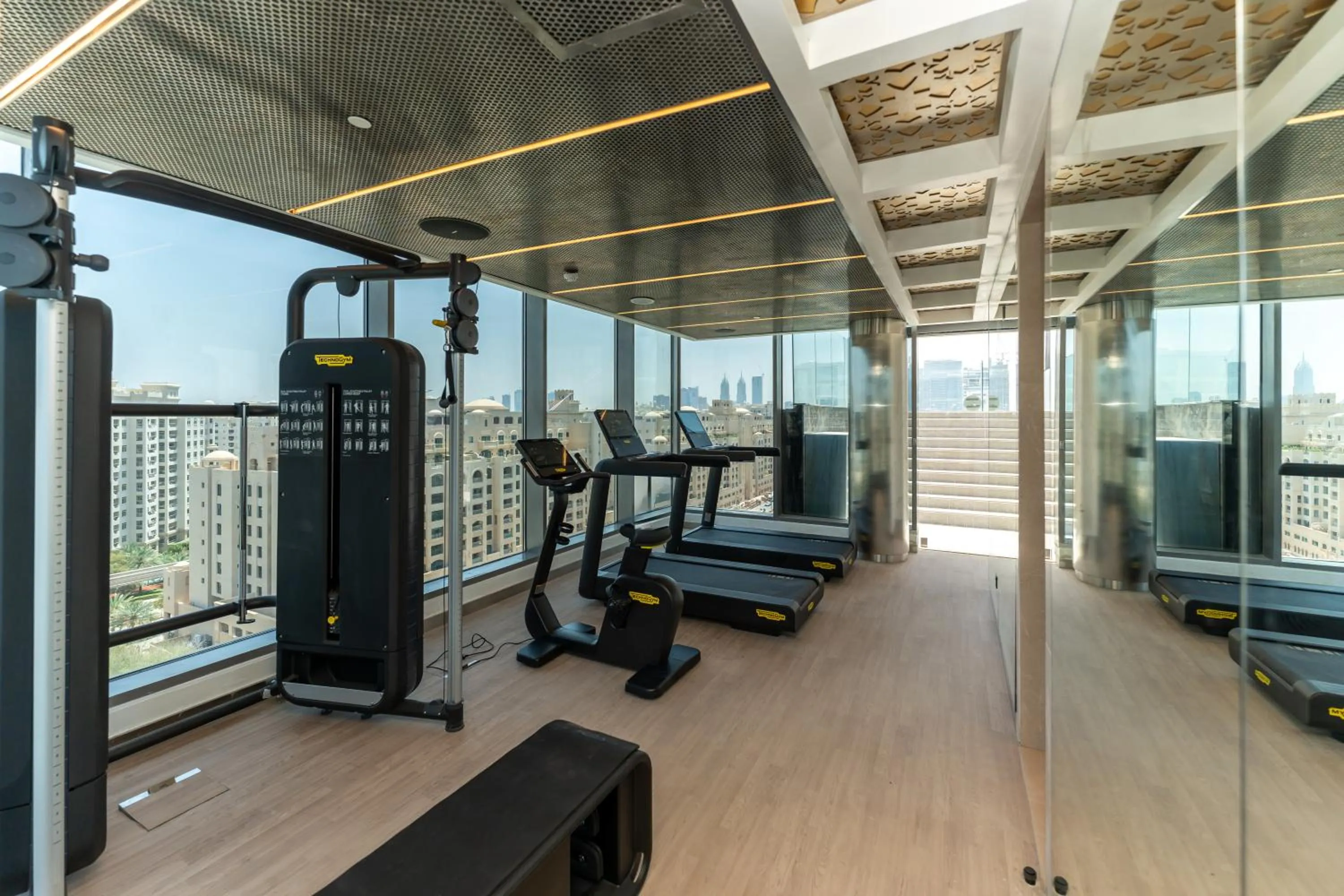 Fitness centre/facilities in Tumbi Hotel Dubai The Palm,Tapestry Collection Hilton