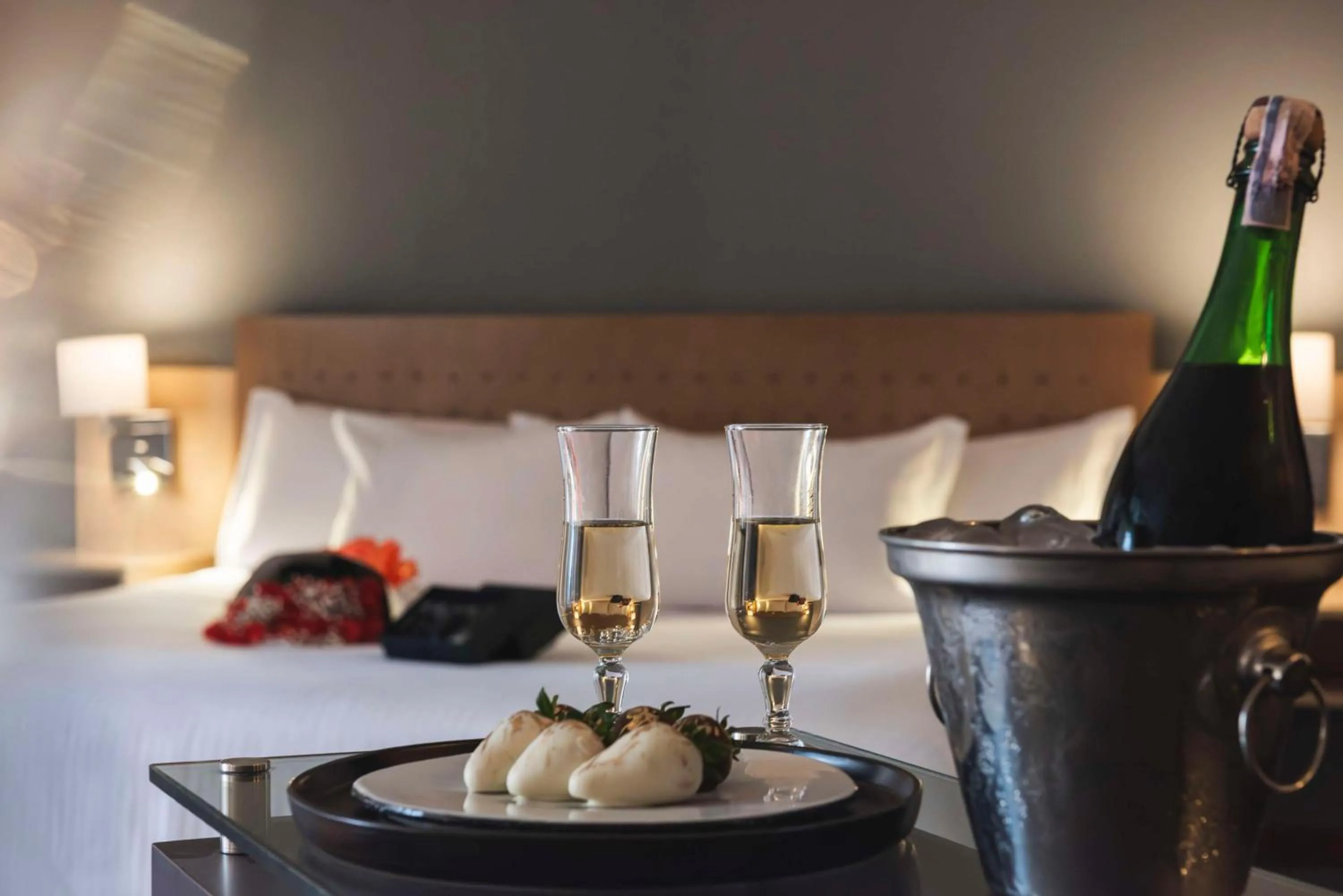 Photo of the whole room, Bed in Doubletree By Hilton Bogota Calle 100,Co