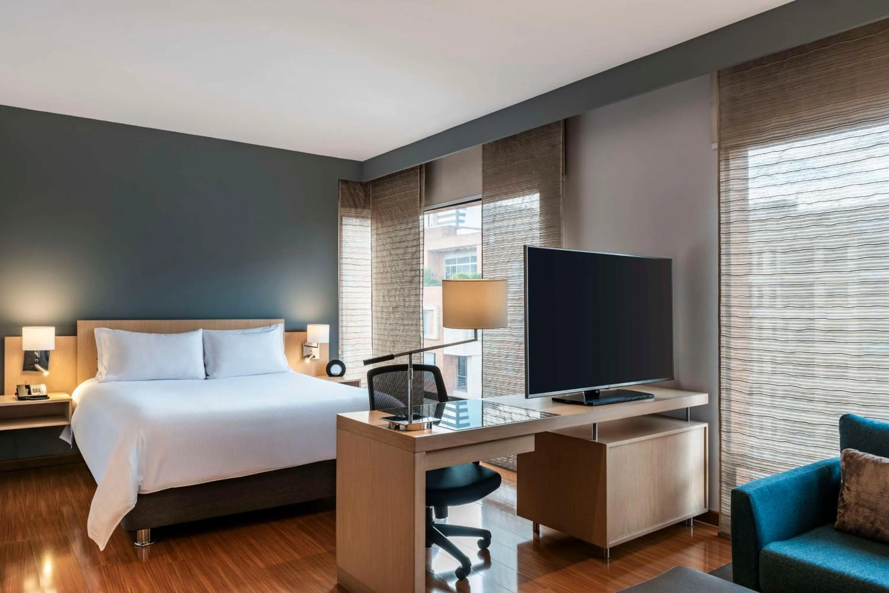 Bedroom, Bed in Doubletree By Hilton Bogota Calle 100,Co