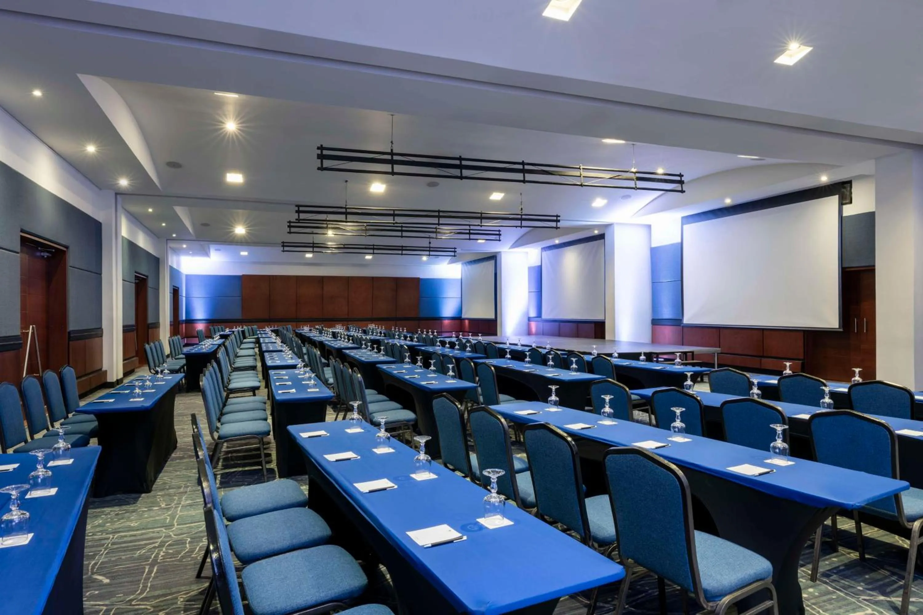 Meeting/conference room in Doubletree By Hilton Bogota Calle 100,Co