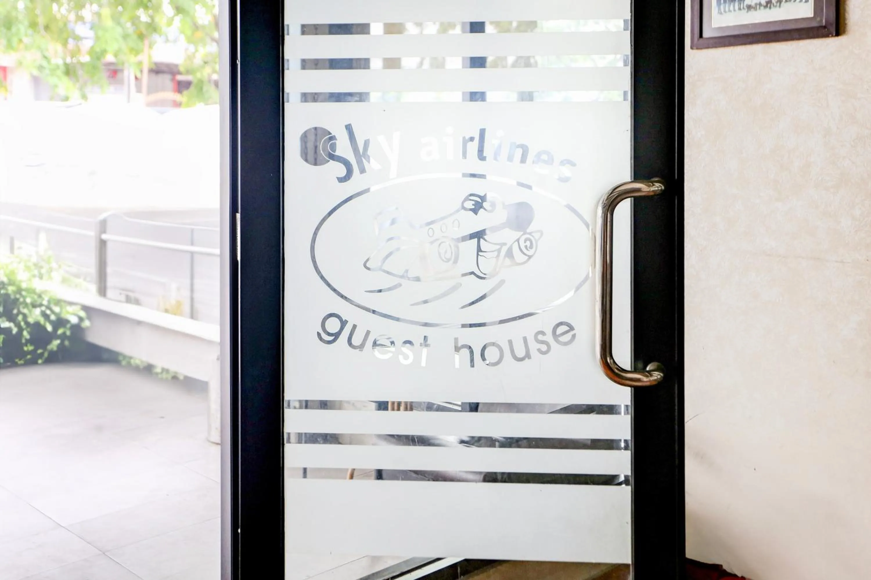 Lobby or reception in Collection O Tangerang Near Garuda Training Center