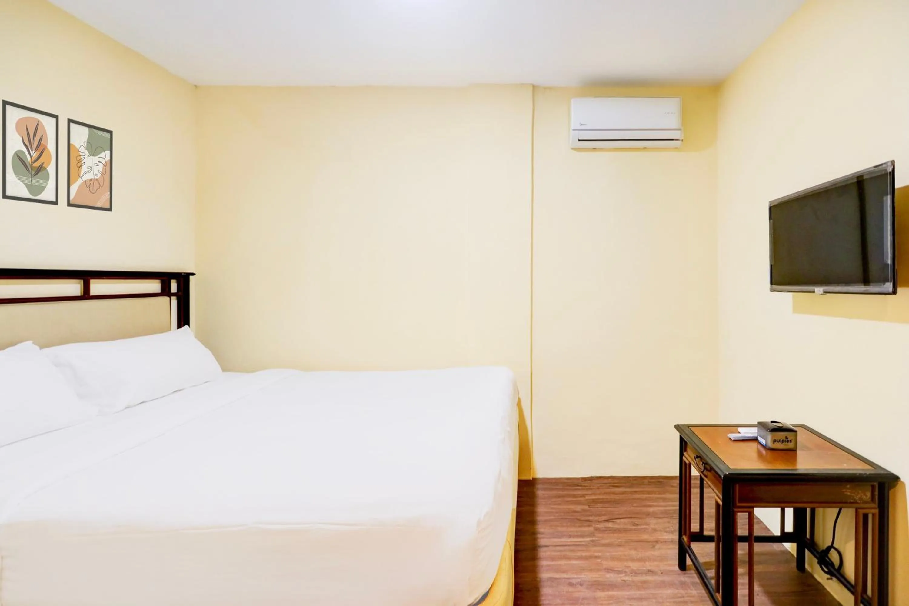 Bedroom, Bed in Collection O Nagoya Near Nagoya Hill Mall Formerly Sedago Inn