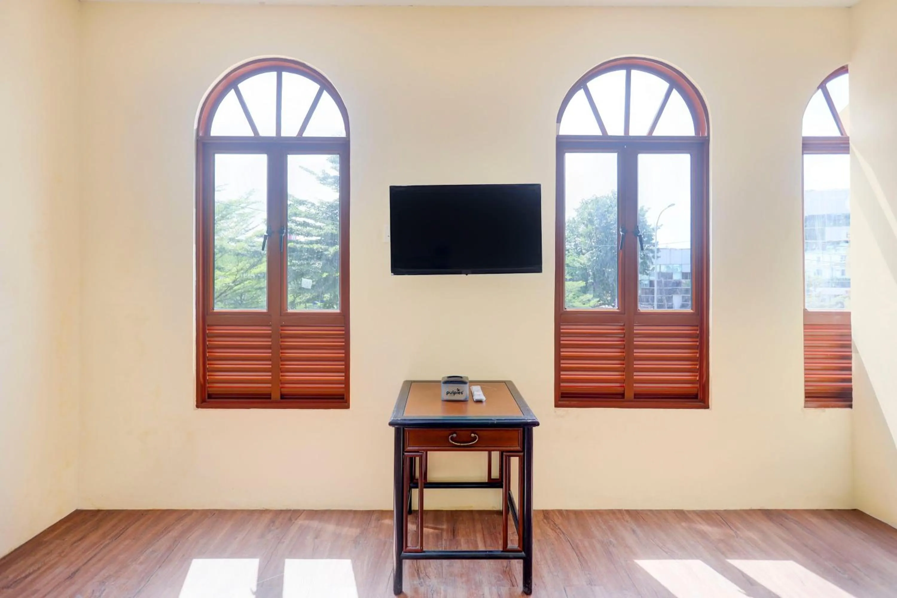 Bedroom in Collection O Nagoya Near Nagoya Hill Mall Formerly Sedago Inn