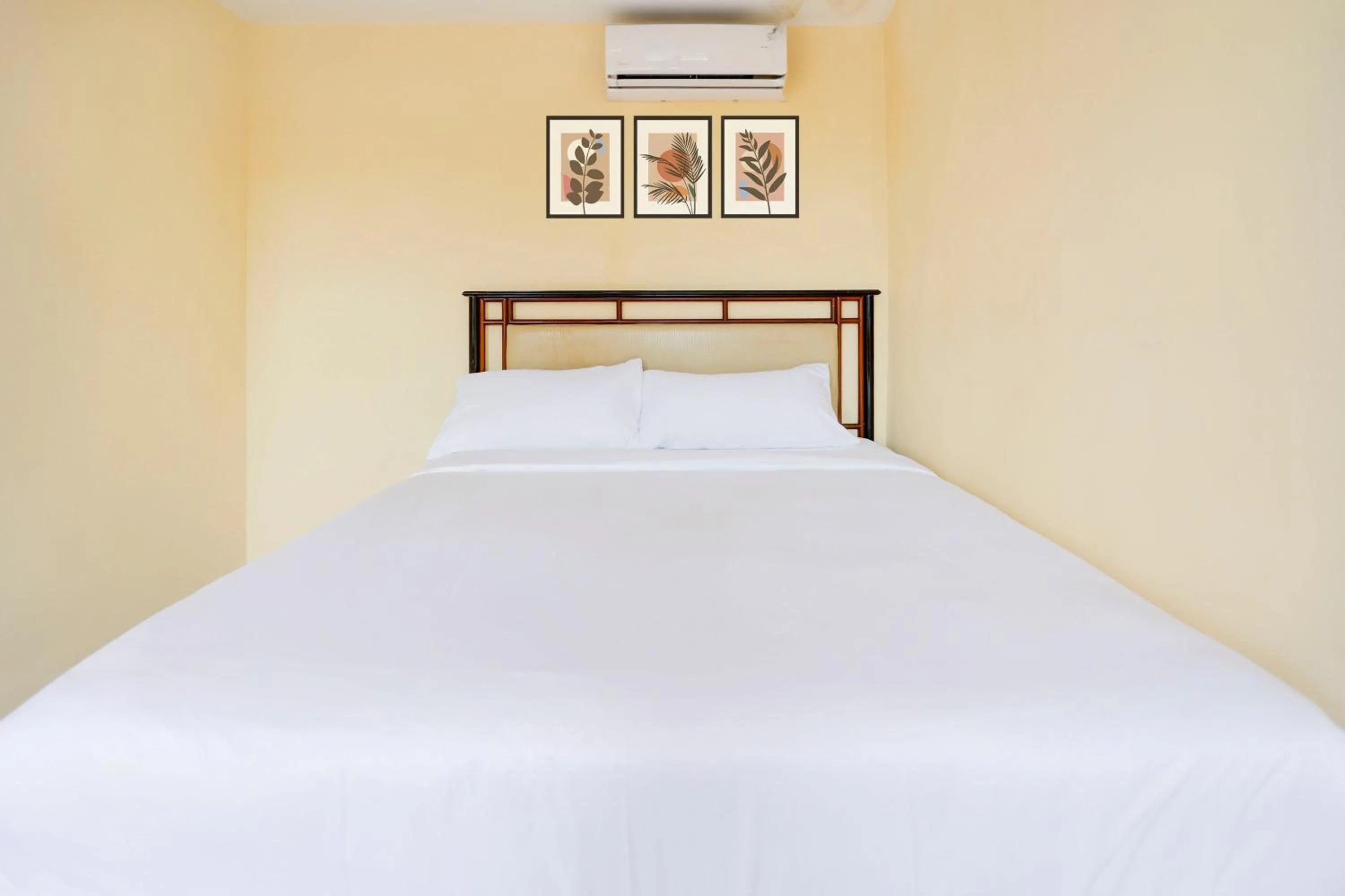 Bedroom, Bed in Collection O Nagoya Near Nagoya Hill Mall Formerly Sedago Inn