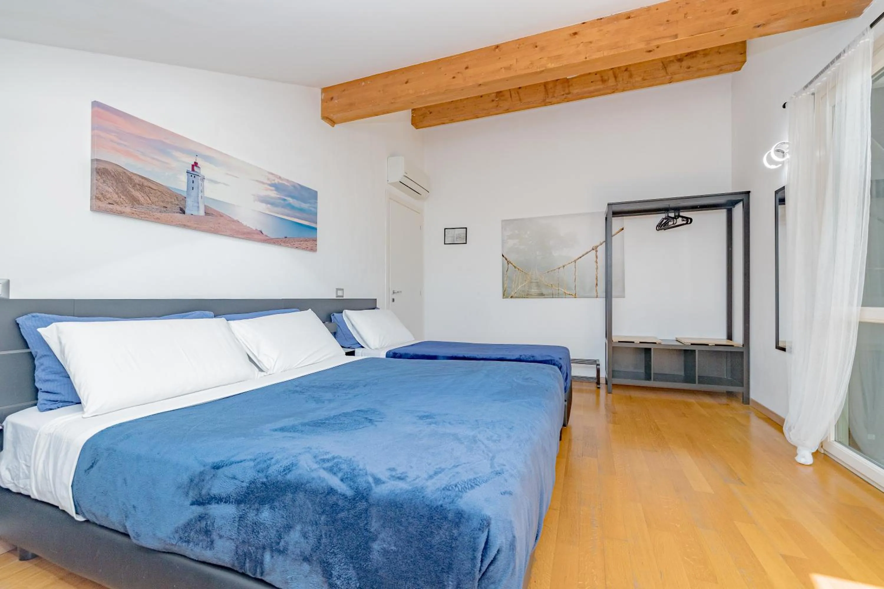 Photo of the whole room, Bed in B&B Villa Milano by Rhospitality it